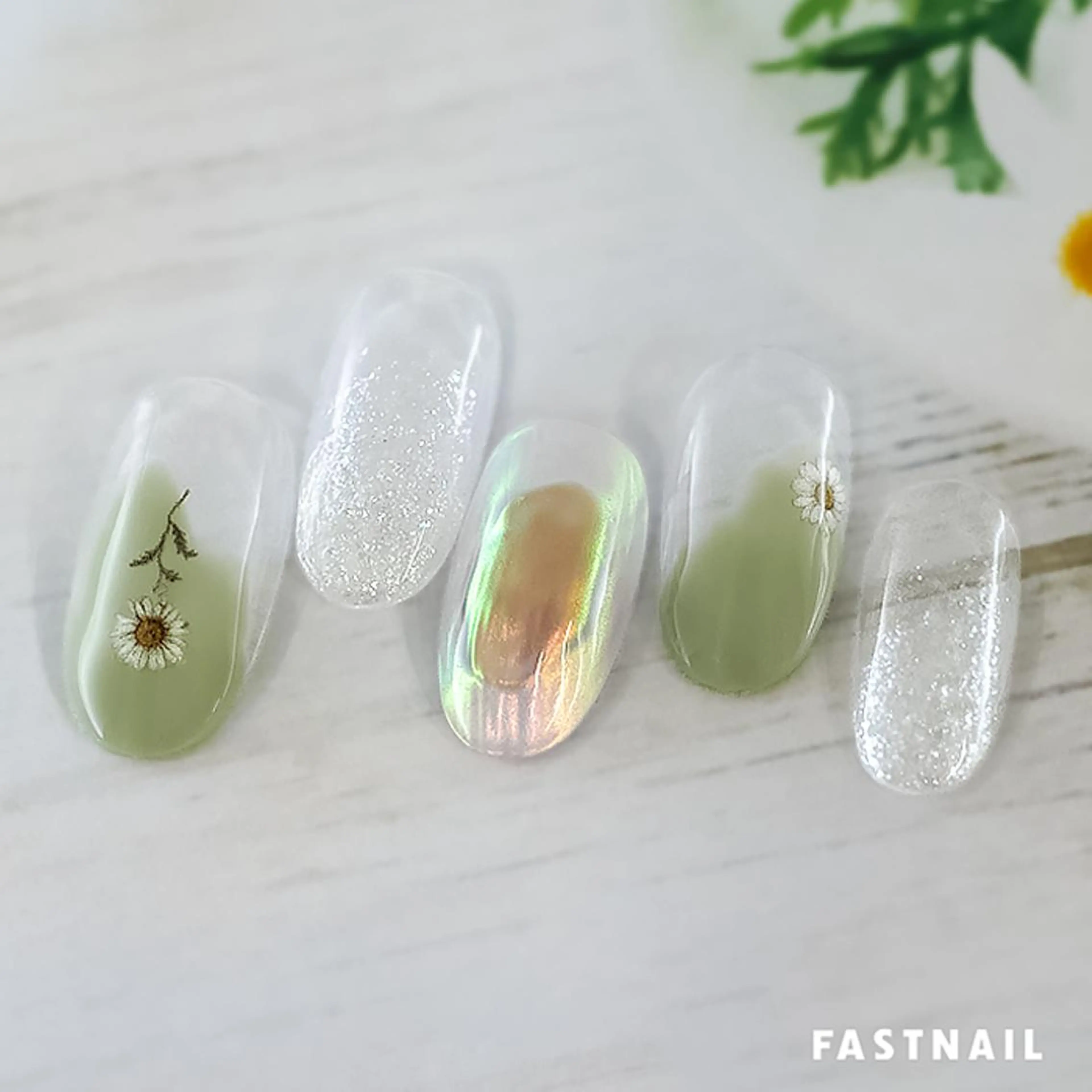 ネイル フラワーネイル フットネイル フレンチネイル ジェルネイル ワンカラーネイル ファストネイル　ロコ 志免のネイルデザイン