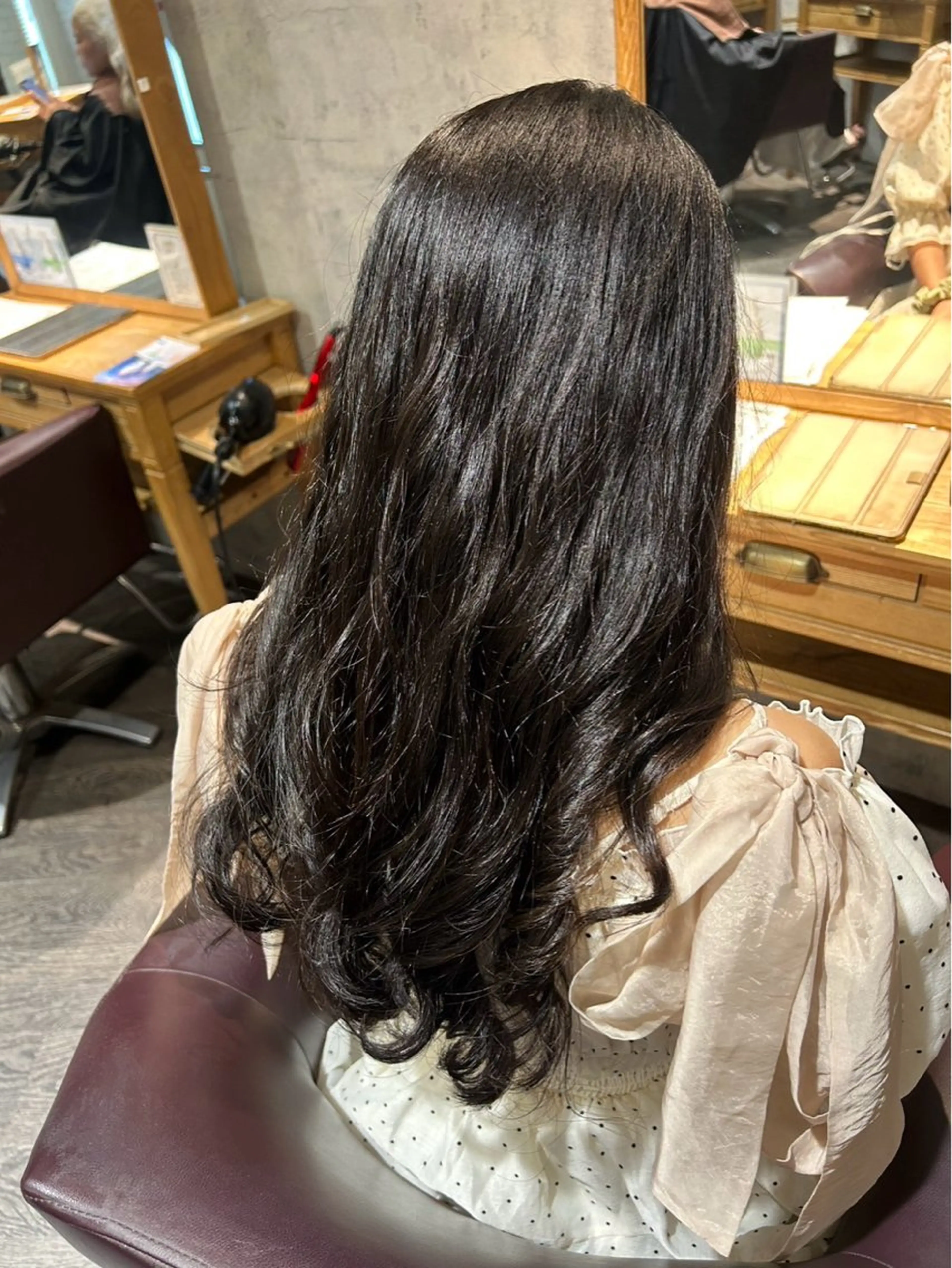 セミロング パーマ カット パーマ ブリーチ/アレンジ/ 19歳/新宿/アリルのヘアスタイル