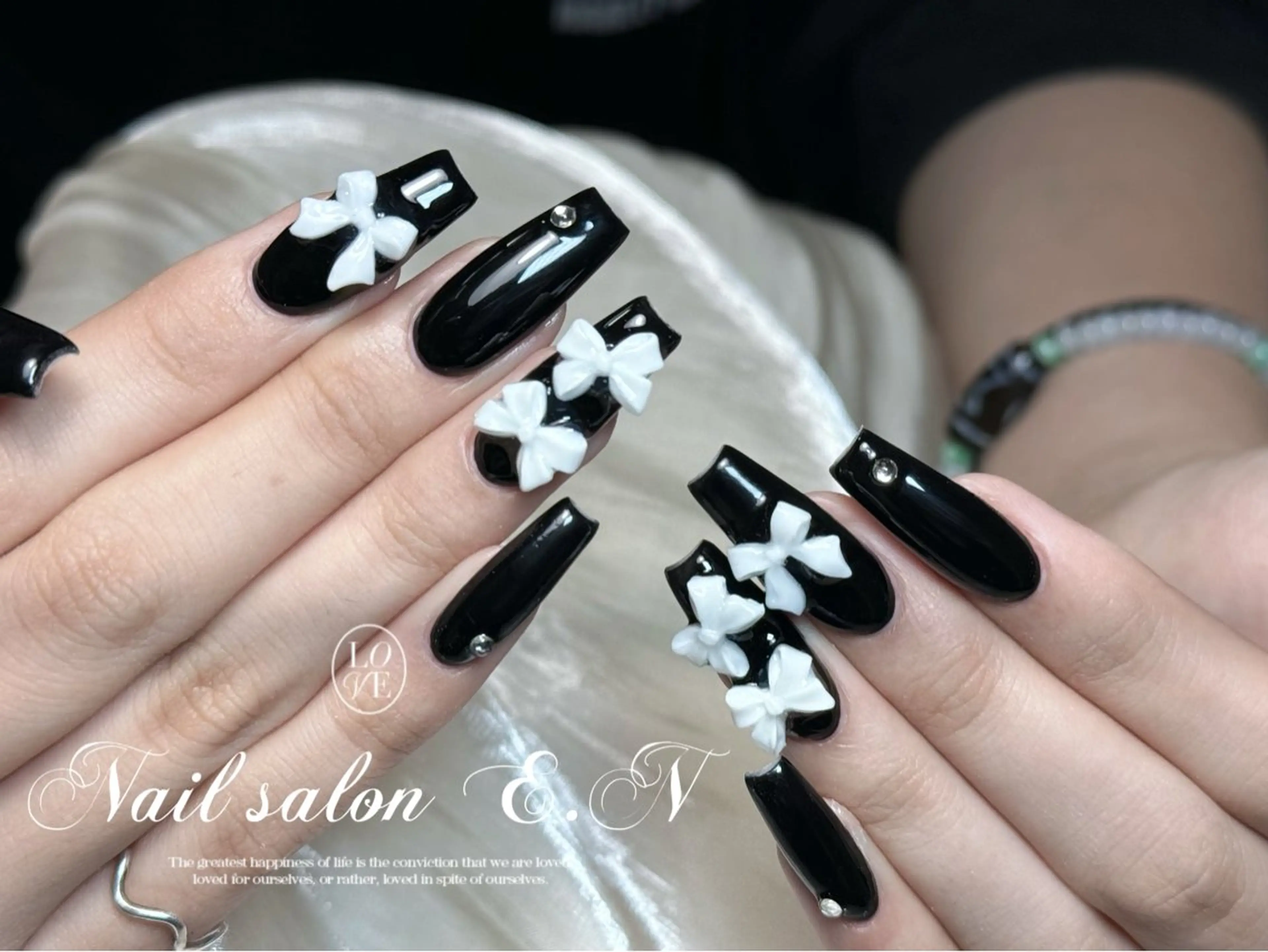 ネイル E.N🦋 長さ出し/持ち込みのネイルデザイン