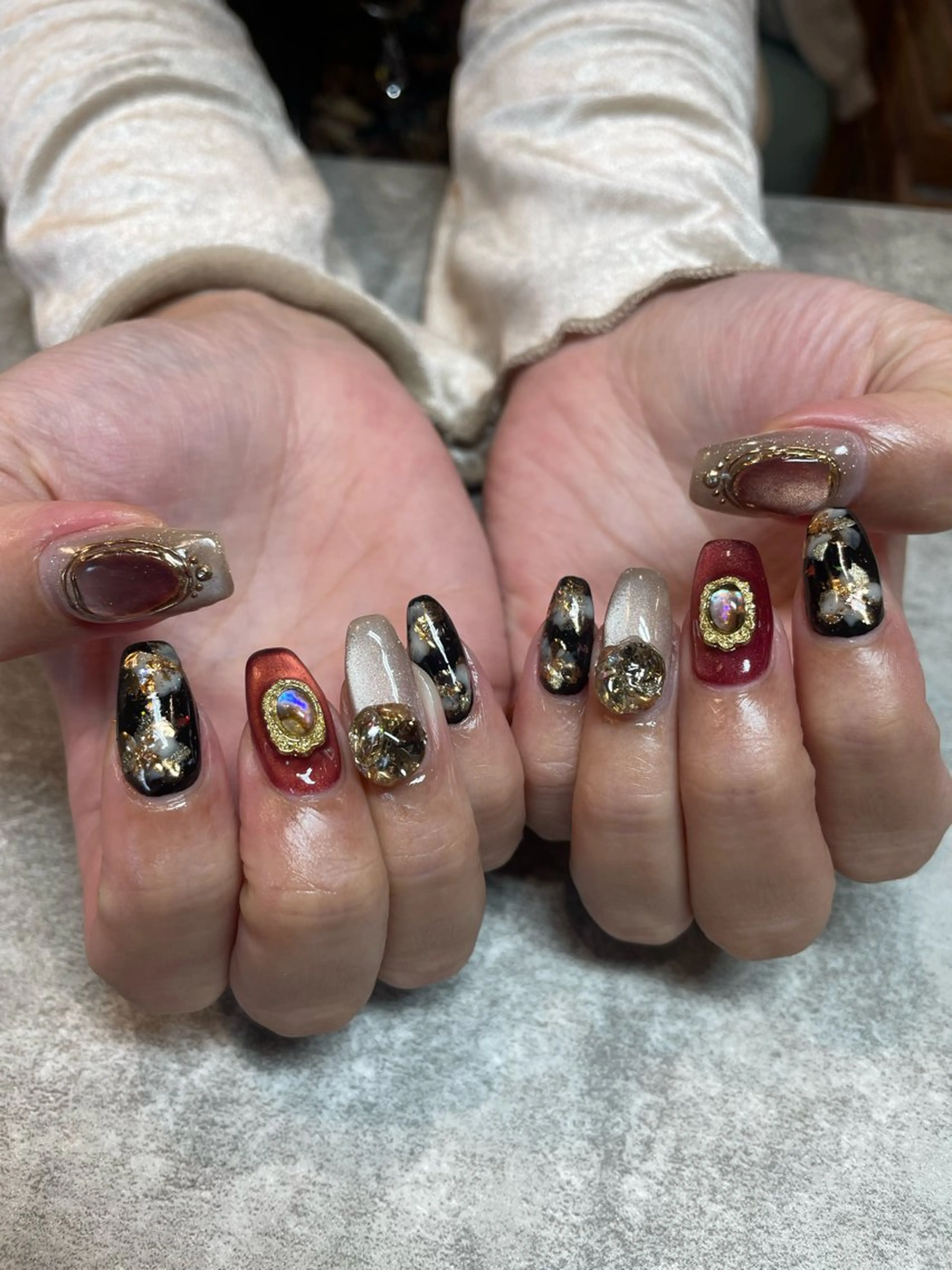 ネイル 佐藤  悠子のネイルデザイン