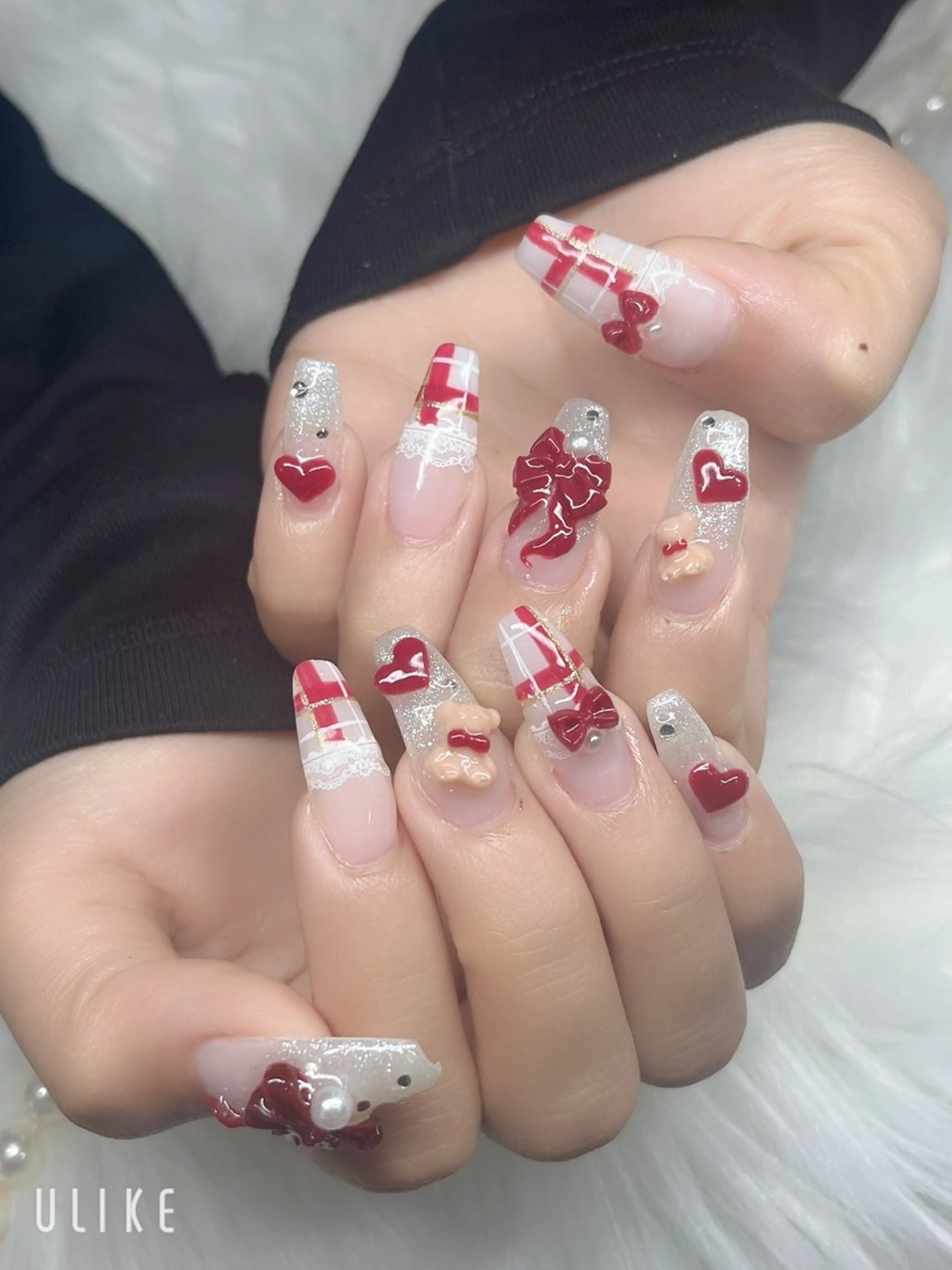 ネイル ハンドネイル YOLO NAILのネイルデザイン