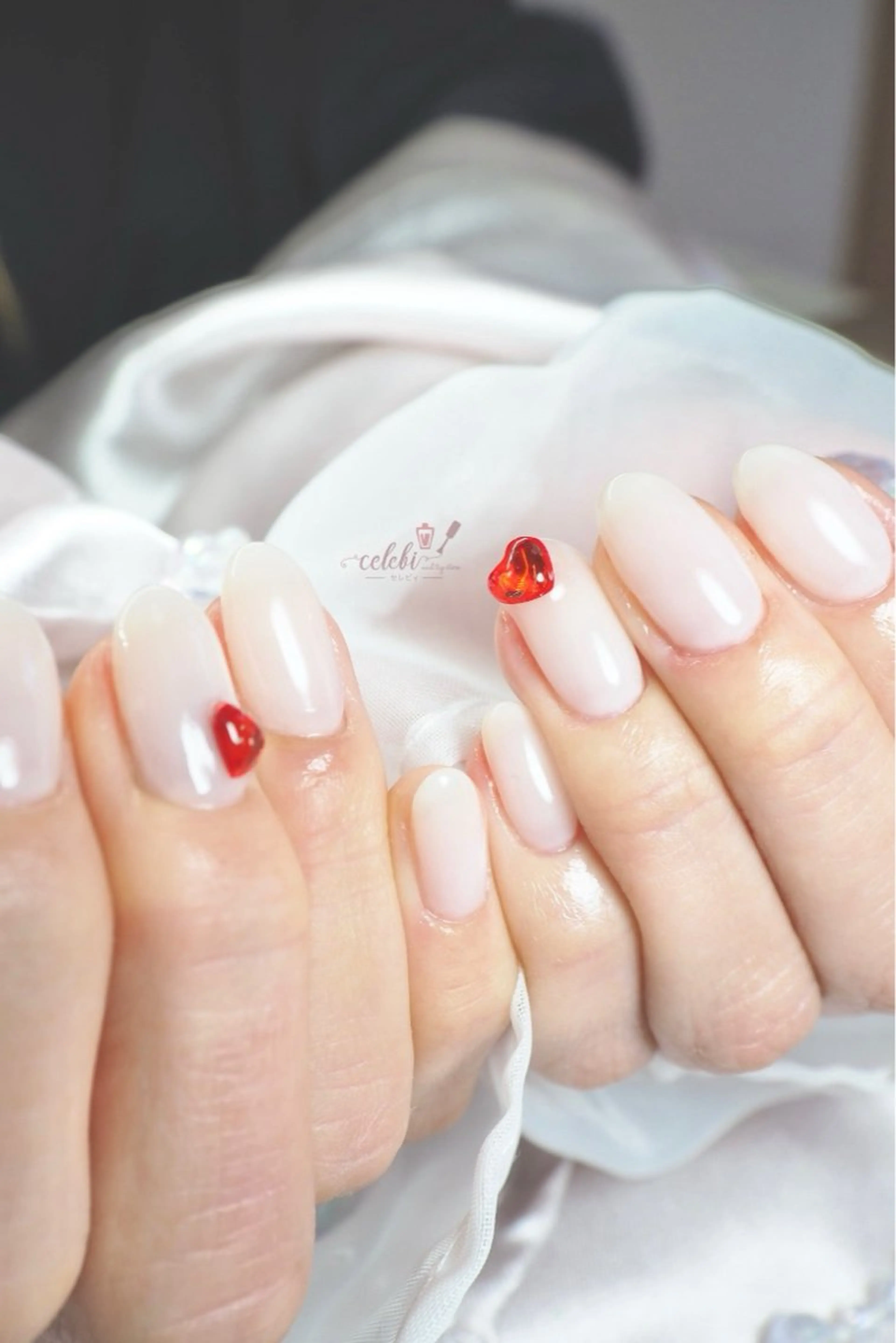 ネイル ハンドネイル ハンドケア オーダーネイルチップ サロンcelebiのネイルデザイン