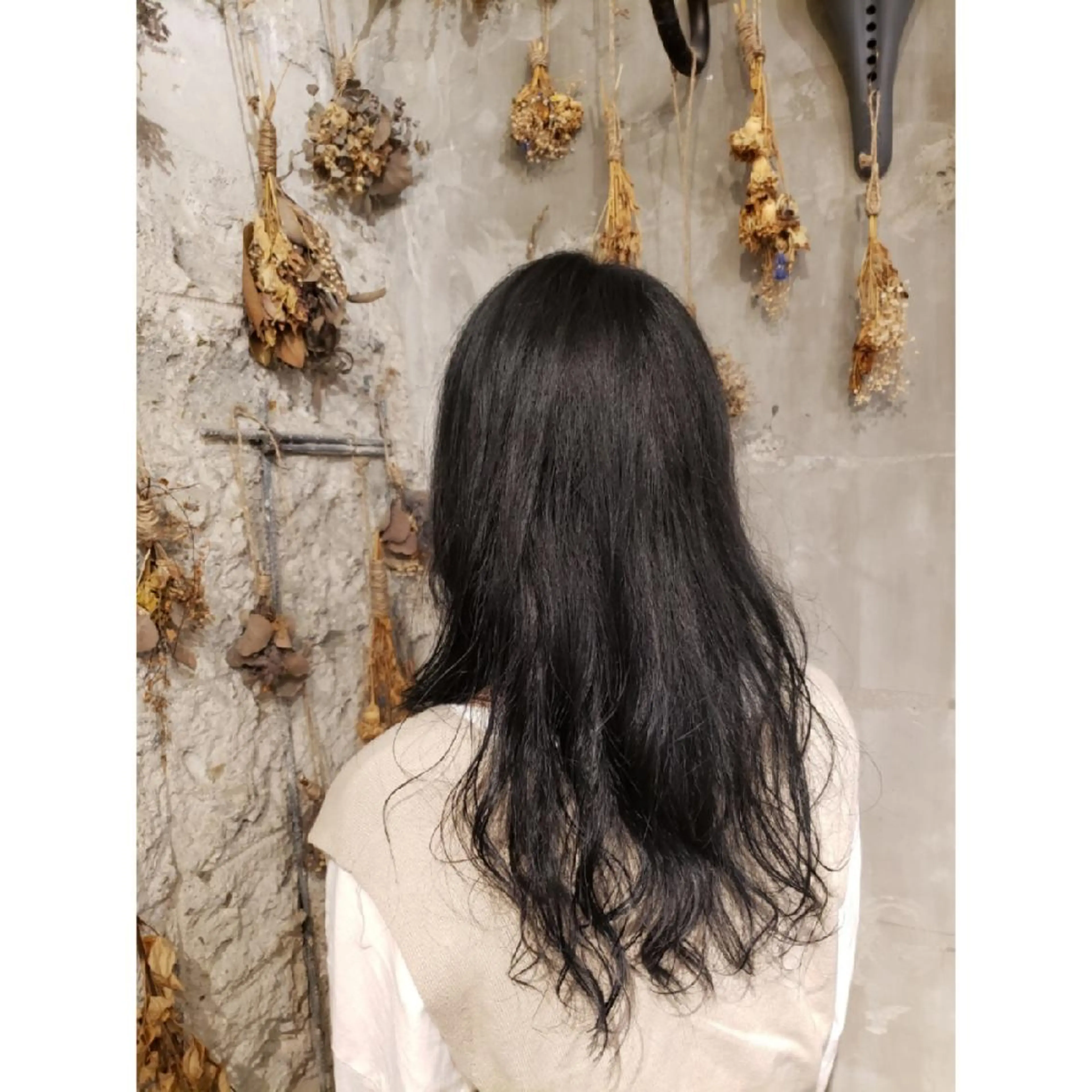 ロング カラー パーマ 井尻 柚都歩のヘアスタイル