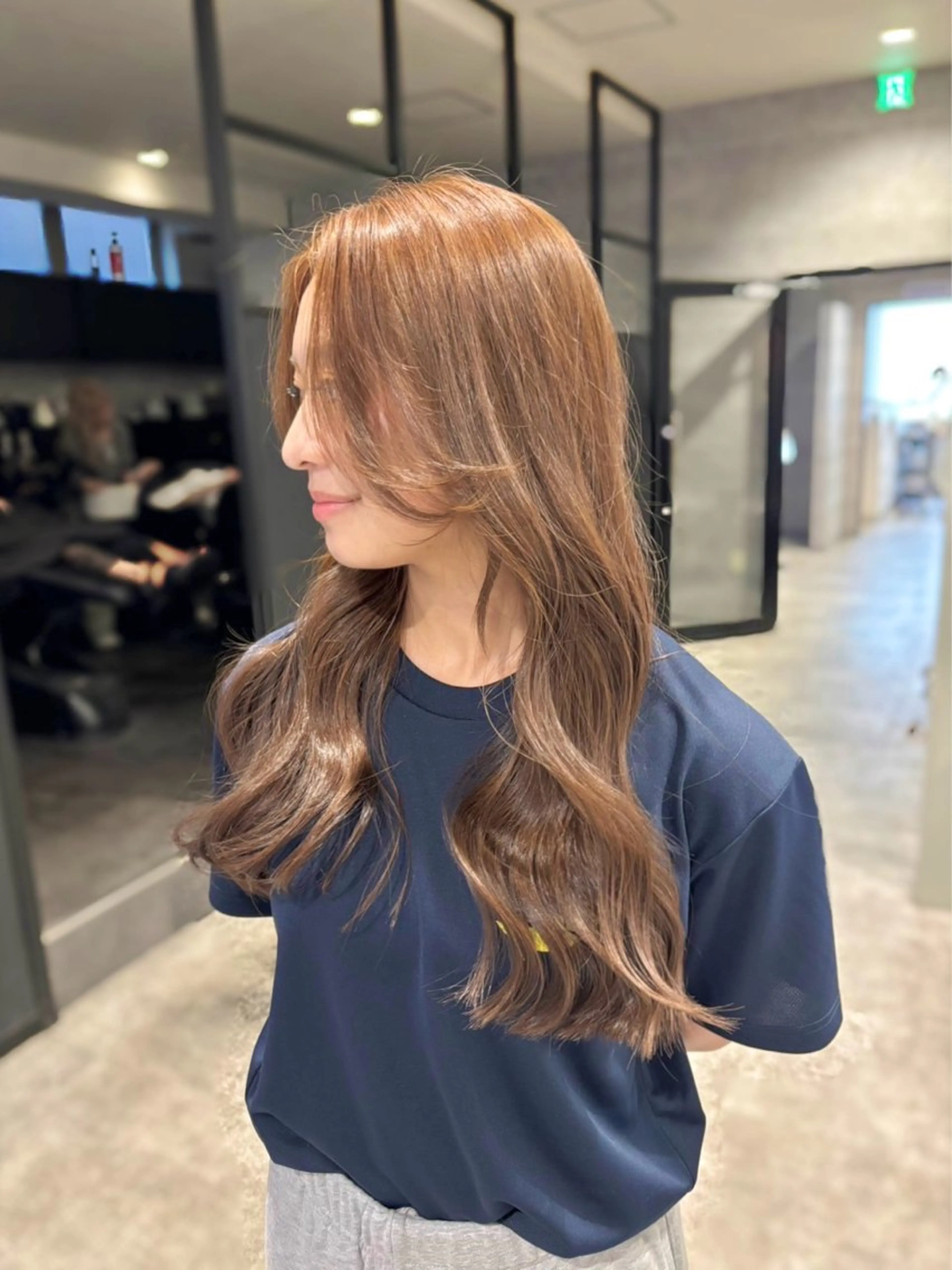 ロング _WHITE難波店[アンダーバーホワイト]所属・艶カラー/髪質改善 /韓国風/中村嘉秀のヘアスタイル