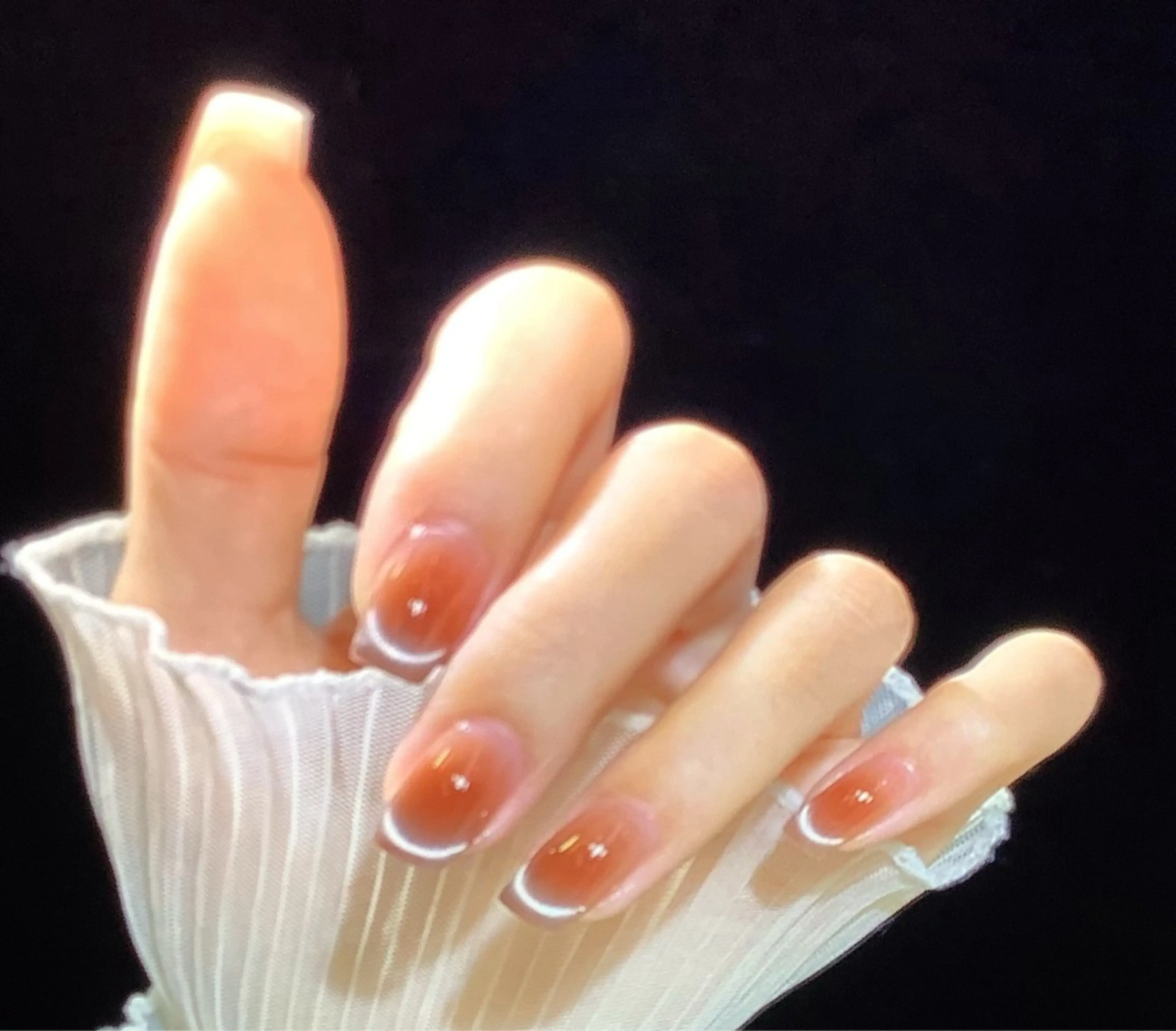 ネイル pink ladyサロン所属・べ にのネイルデザイン