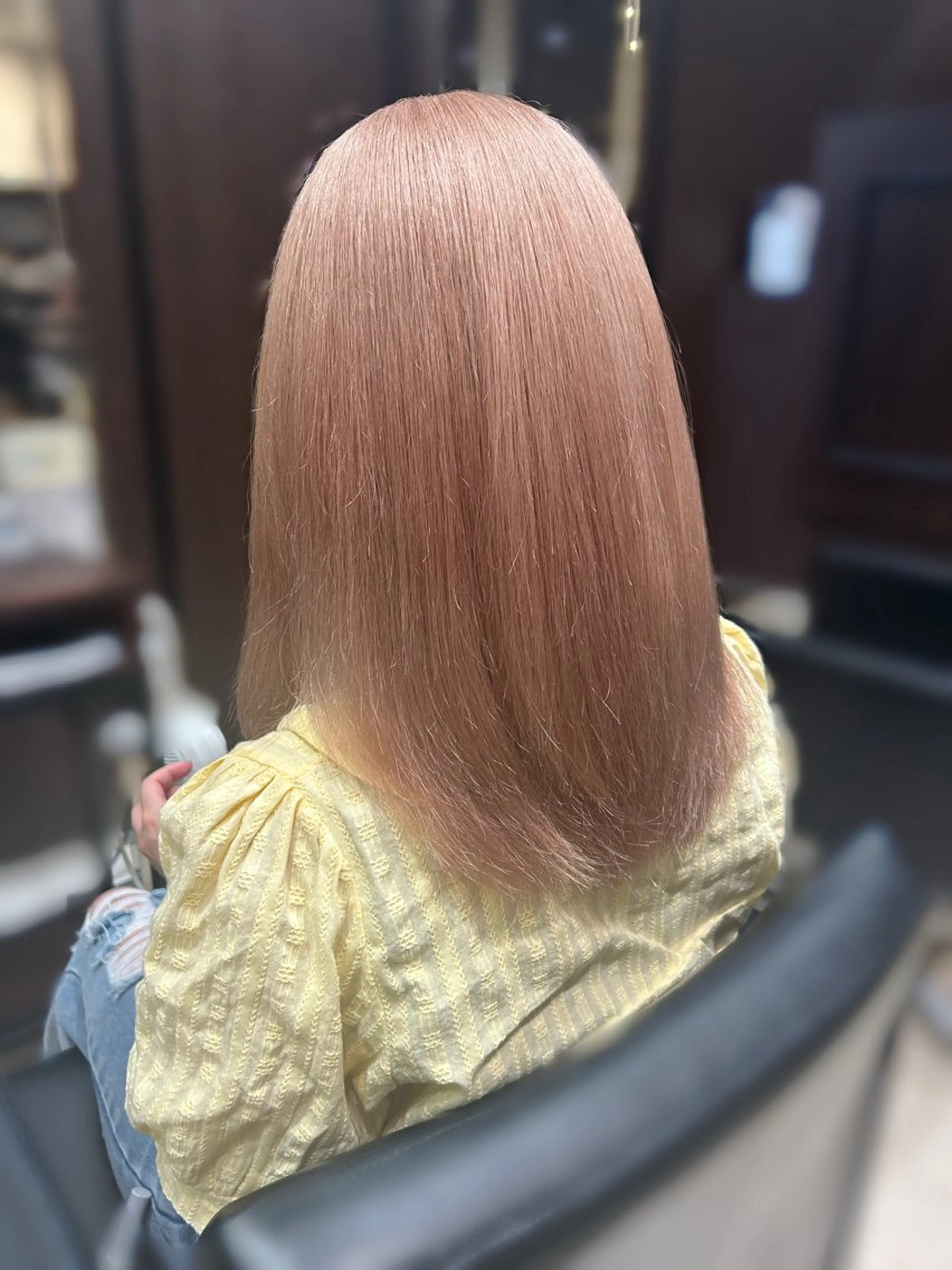 ミディアム TAYA東急百貨店吉祥寺店所属・カタイ ナギサのヘアスタイル