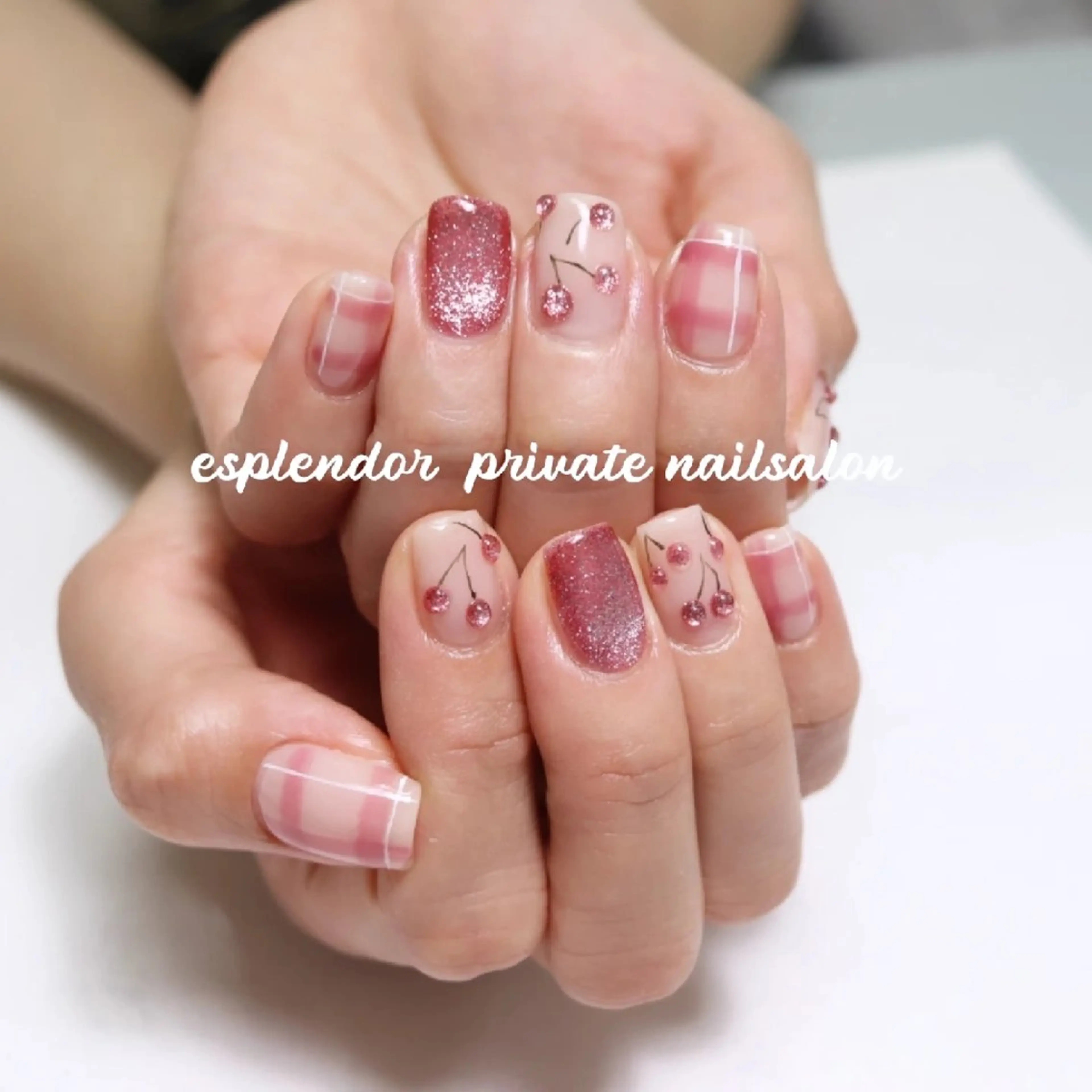 ネイル 持ち込み ハンドネイル ハンドケア esplendor  エスプレンドル所属・esplendor  エスプレンドルのネイルデザイン