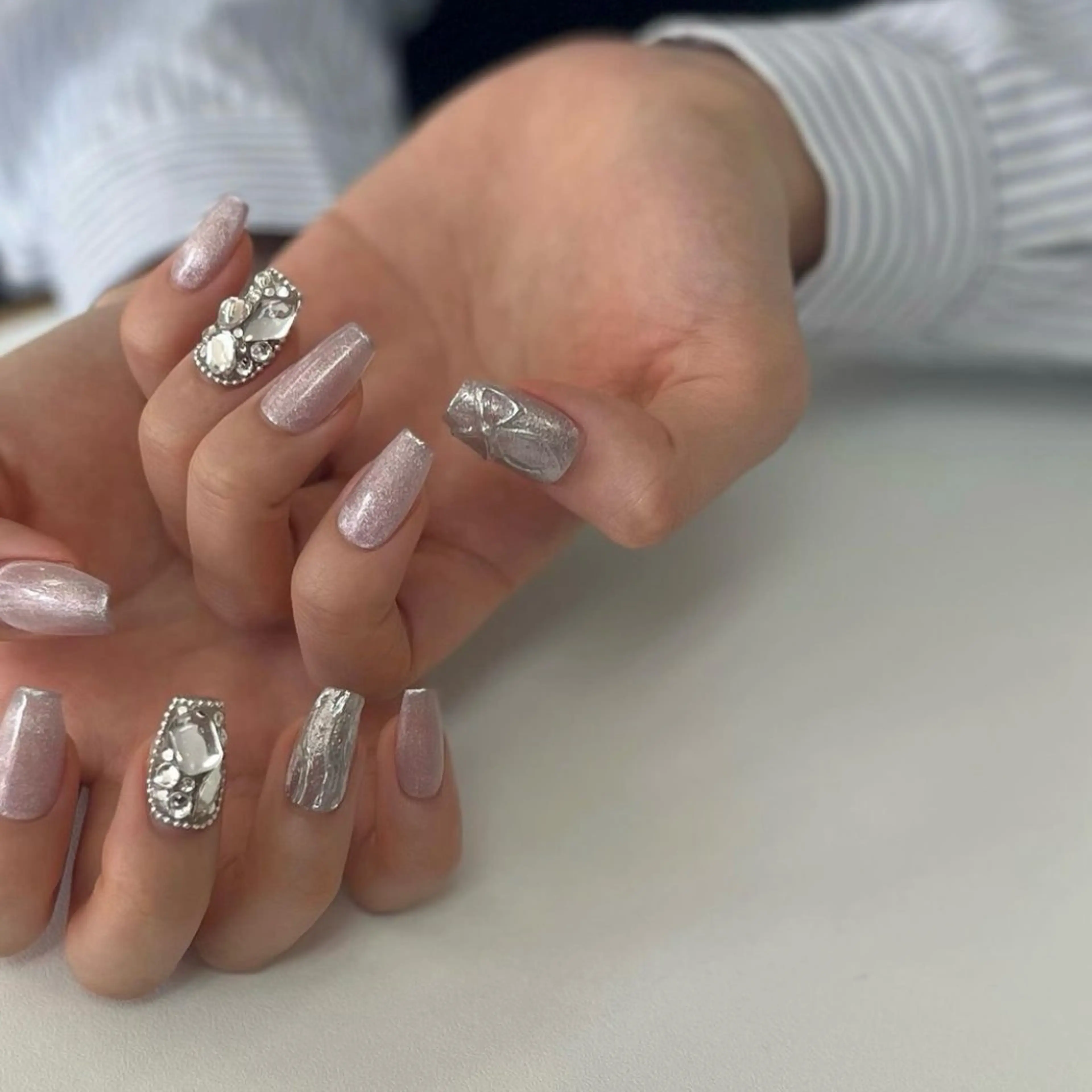 ネイル ガーリー ニュアンスネイル シンプルネイル ワンホンネイル One.D ネイル×エステのネイルデザイン