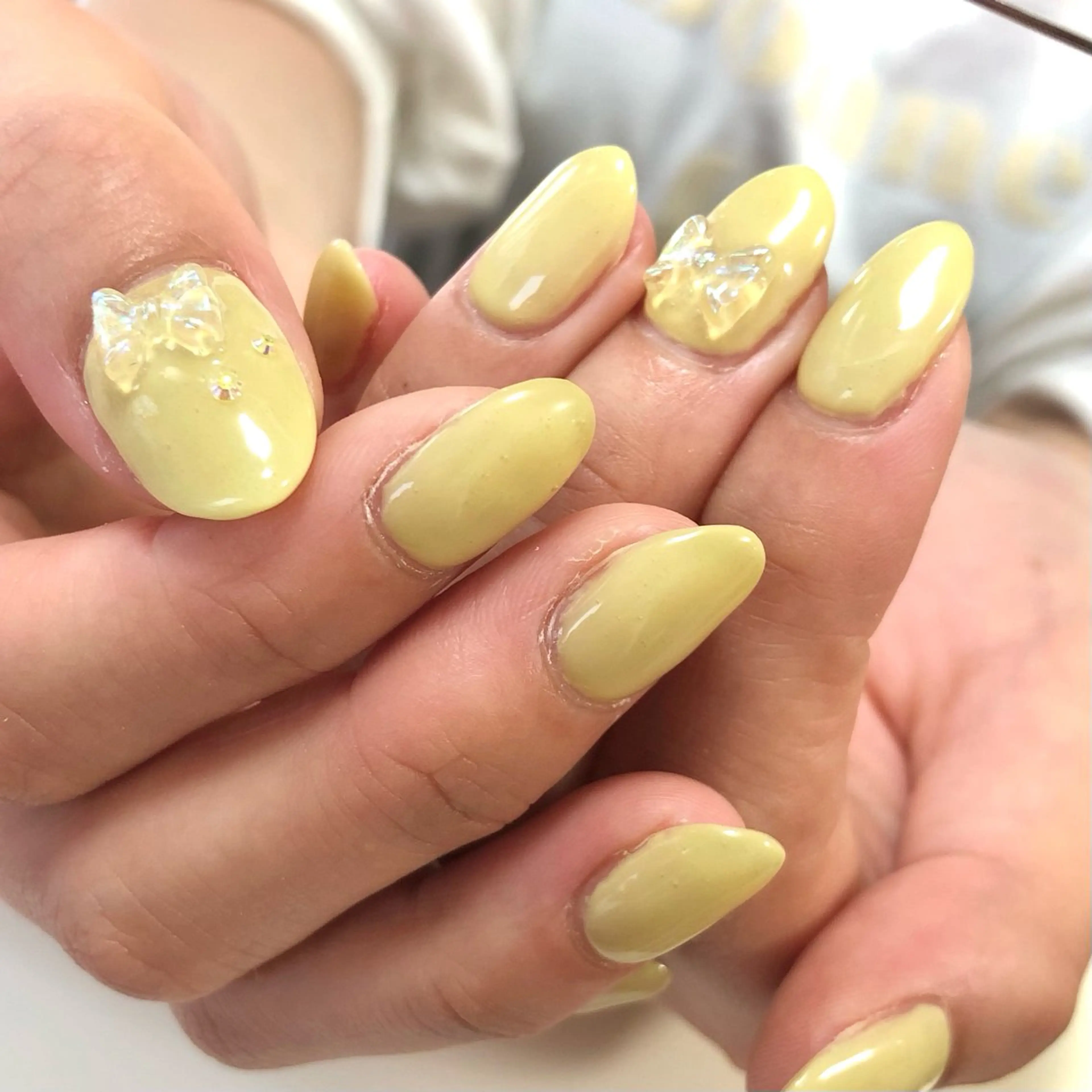 ネイル 黄色 ハンドネイル meeho所属・salon *meehoのネイルデザイン