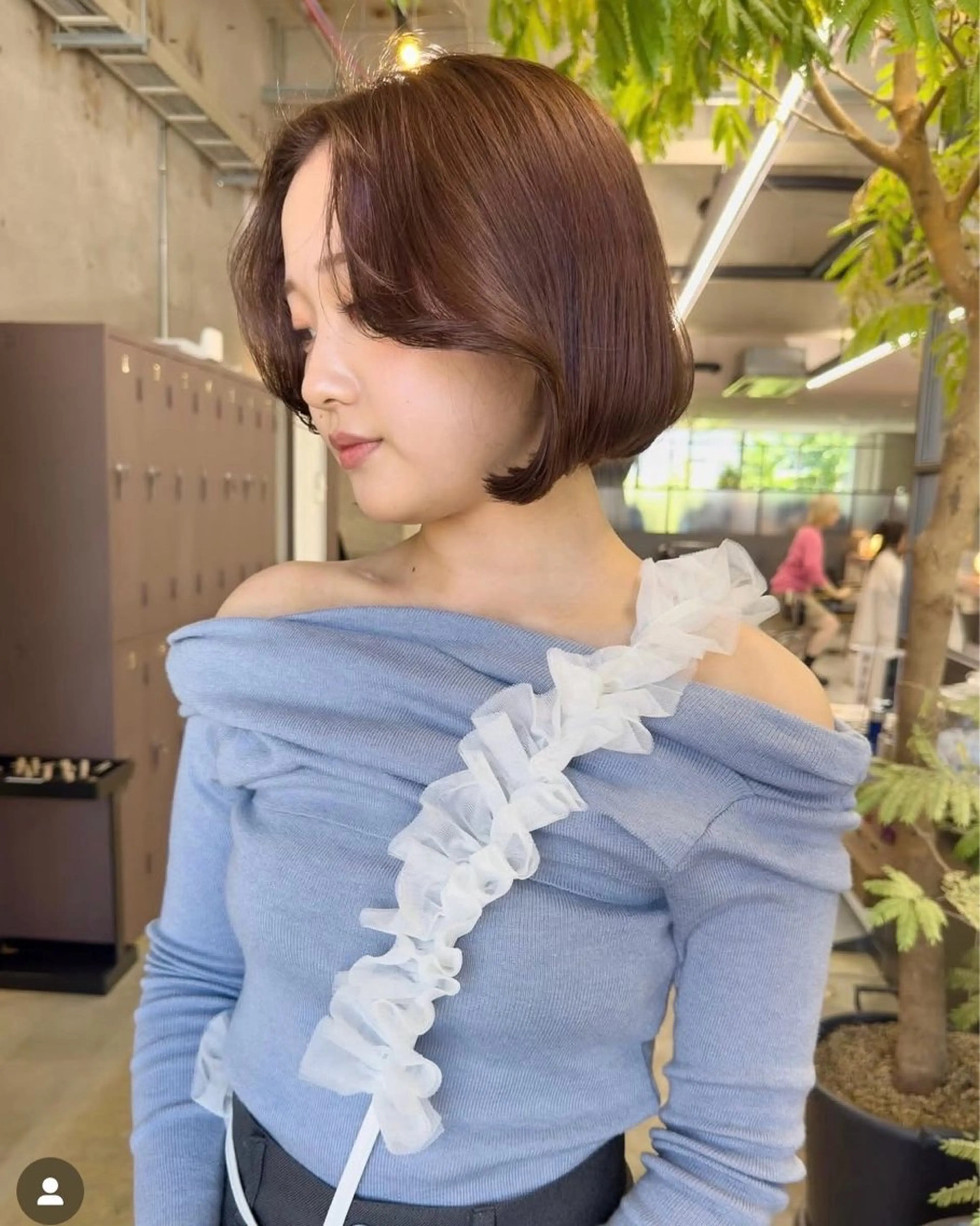 【人気No1👑メニュー】顔周りカット＋ケアカラー　　ワインレッド、オリーブ、アッシュ、、、etc  メニュー追加可能の写真