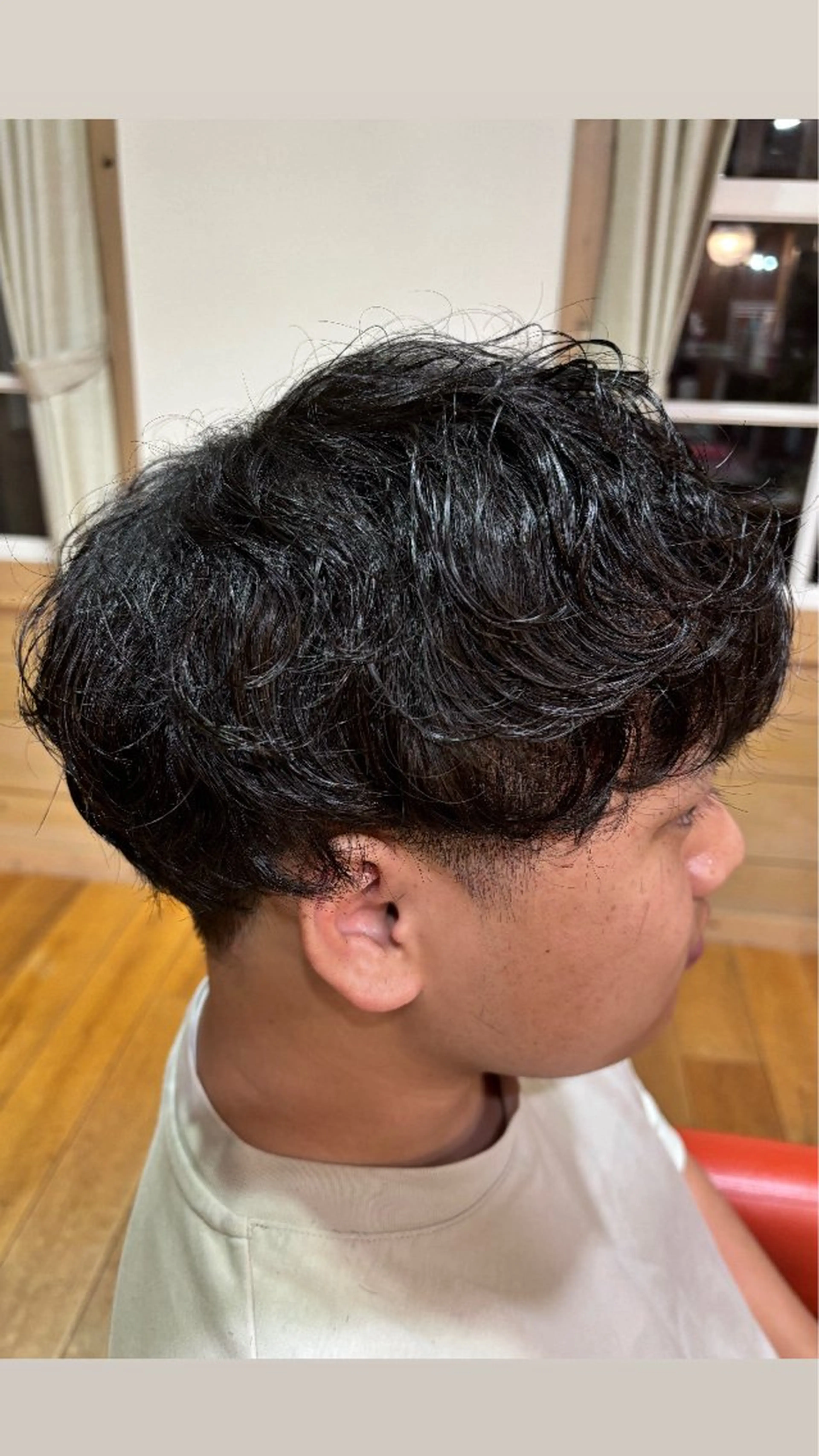 パーマ メンズ 花澤 紗更のヘアスタイル