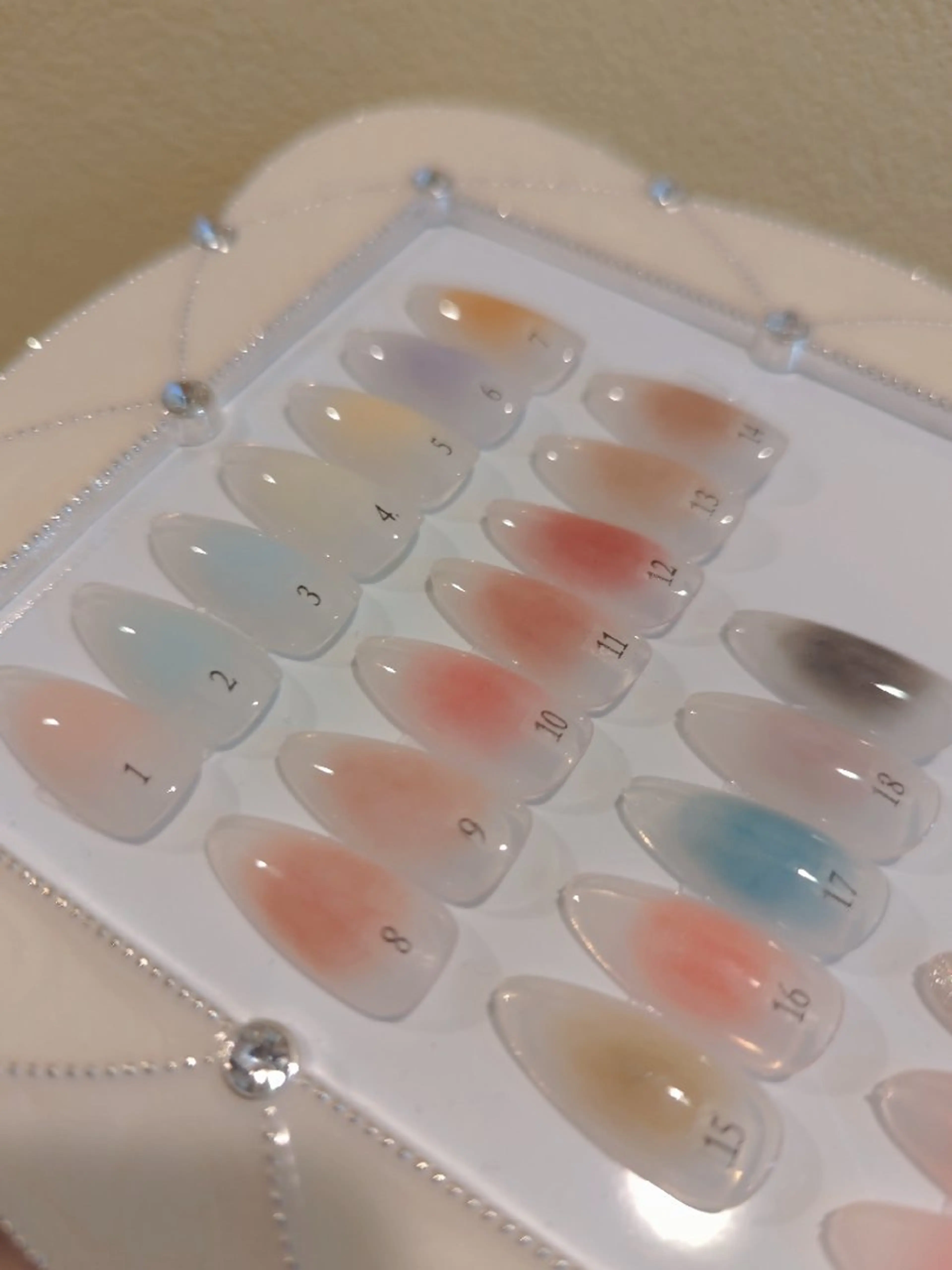 ネイル Nailsalon Graciasのネイルデザイン