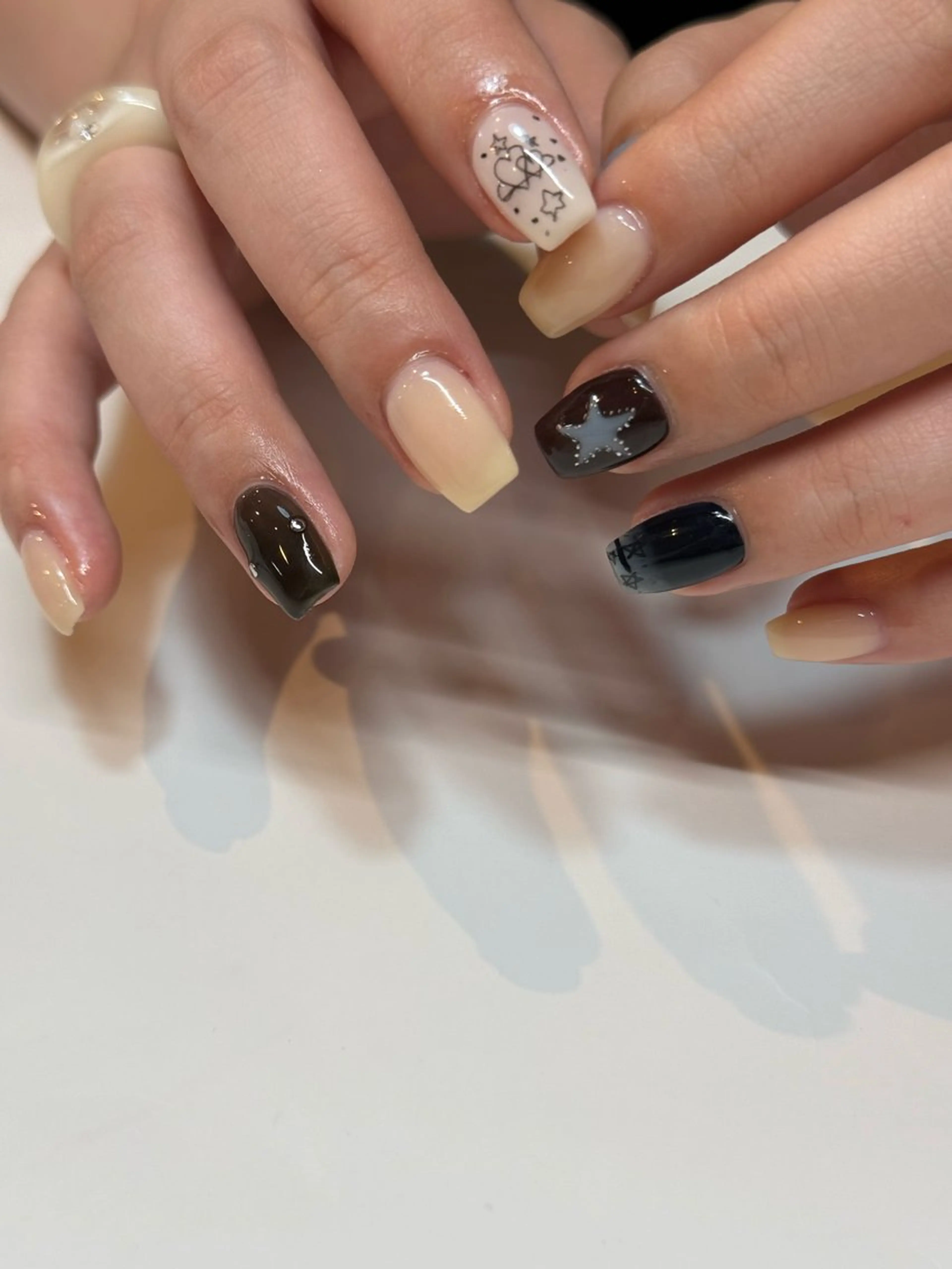 ネイル 持ち込み Manon Yuiのネイルデザイン