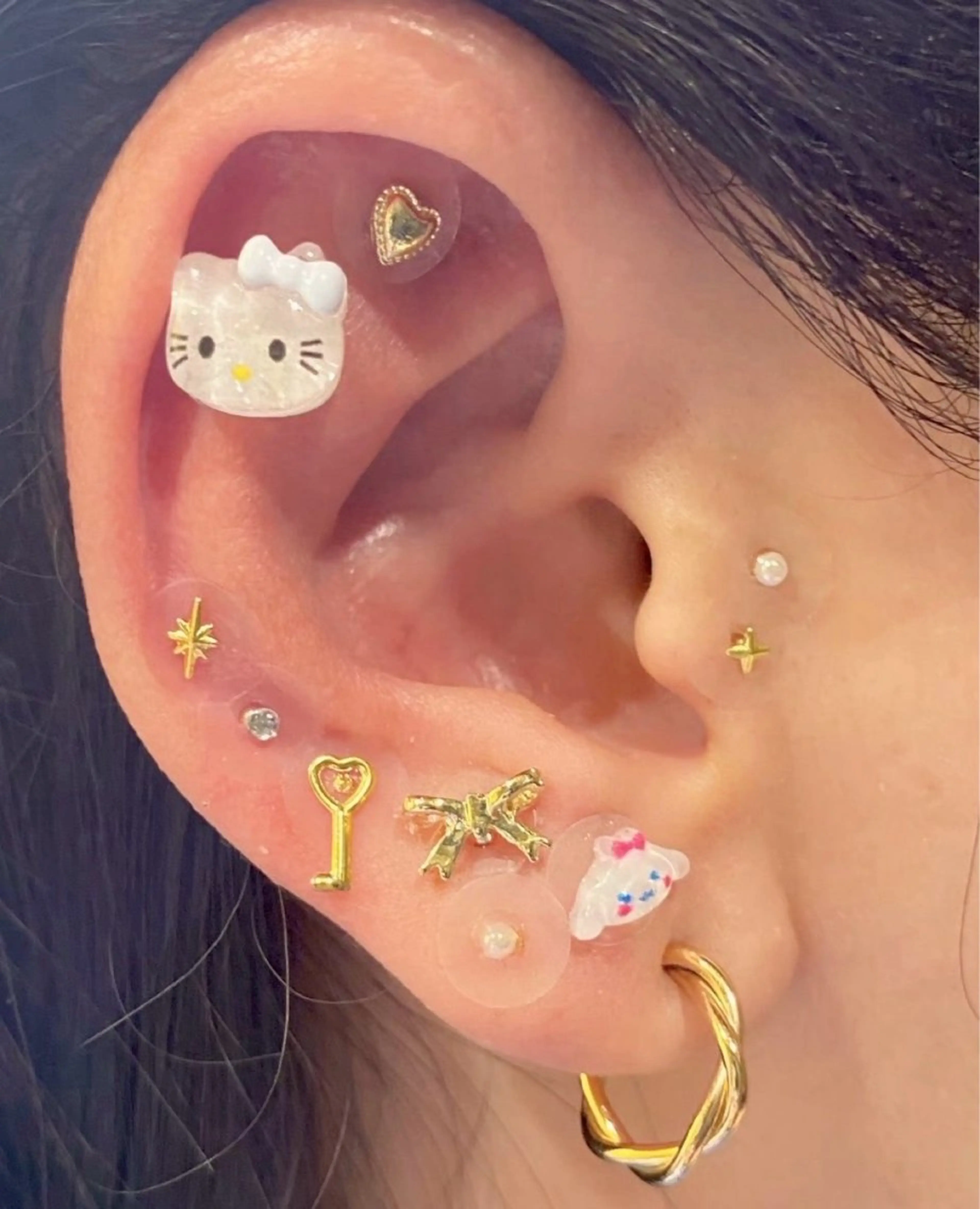 《話題❣️》耳つぼジュエリー💎💖両耳20箇所✨の写真