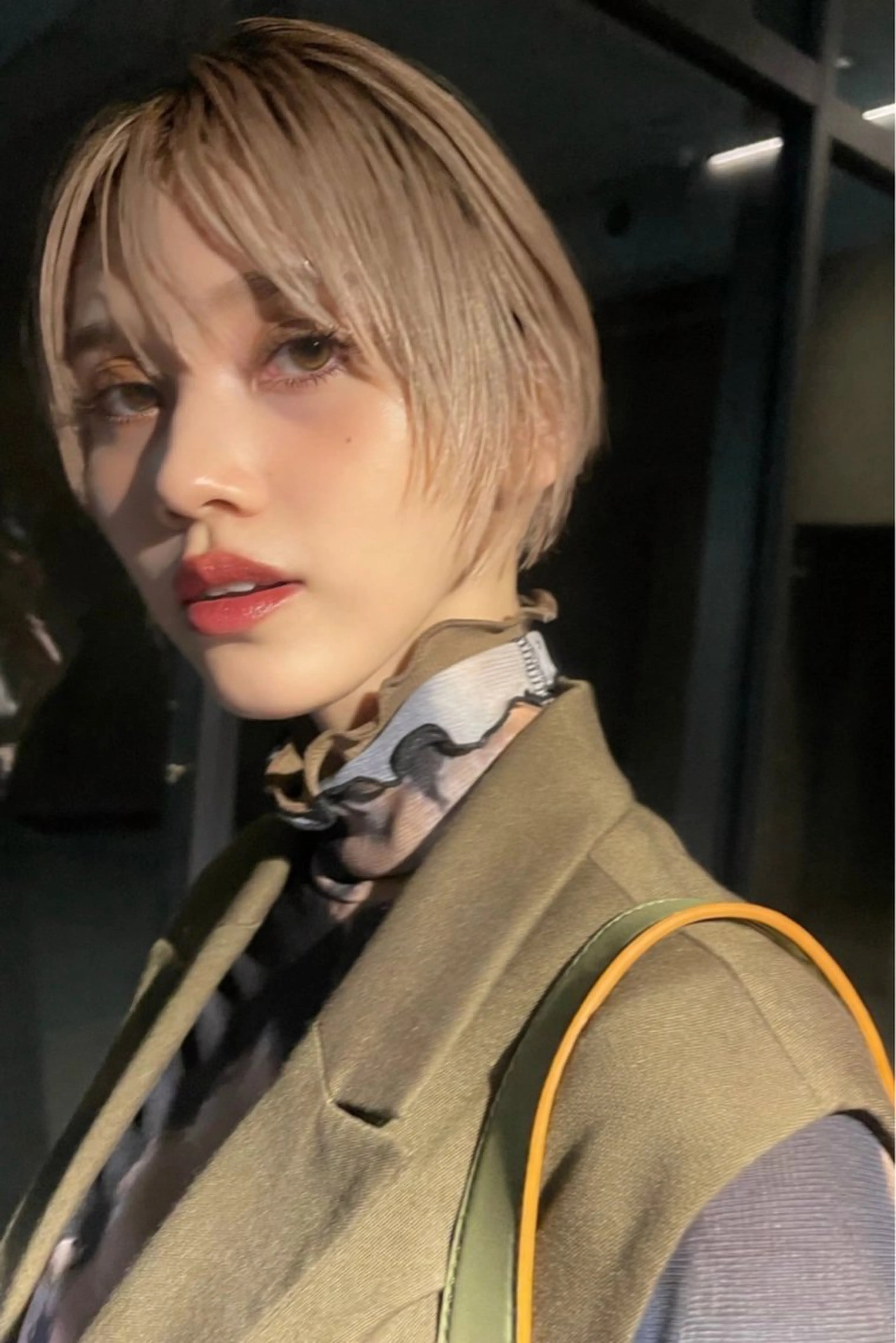 ミディアム カラー パーマ レイヤー/韓国/透明 感/Shionのヘアスタイル