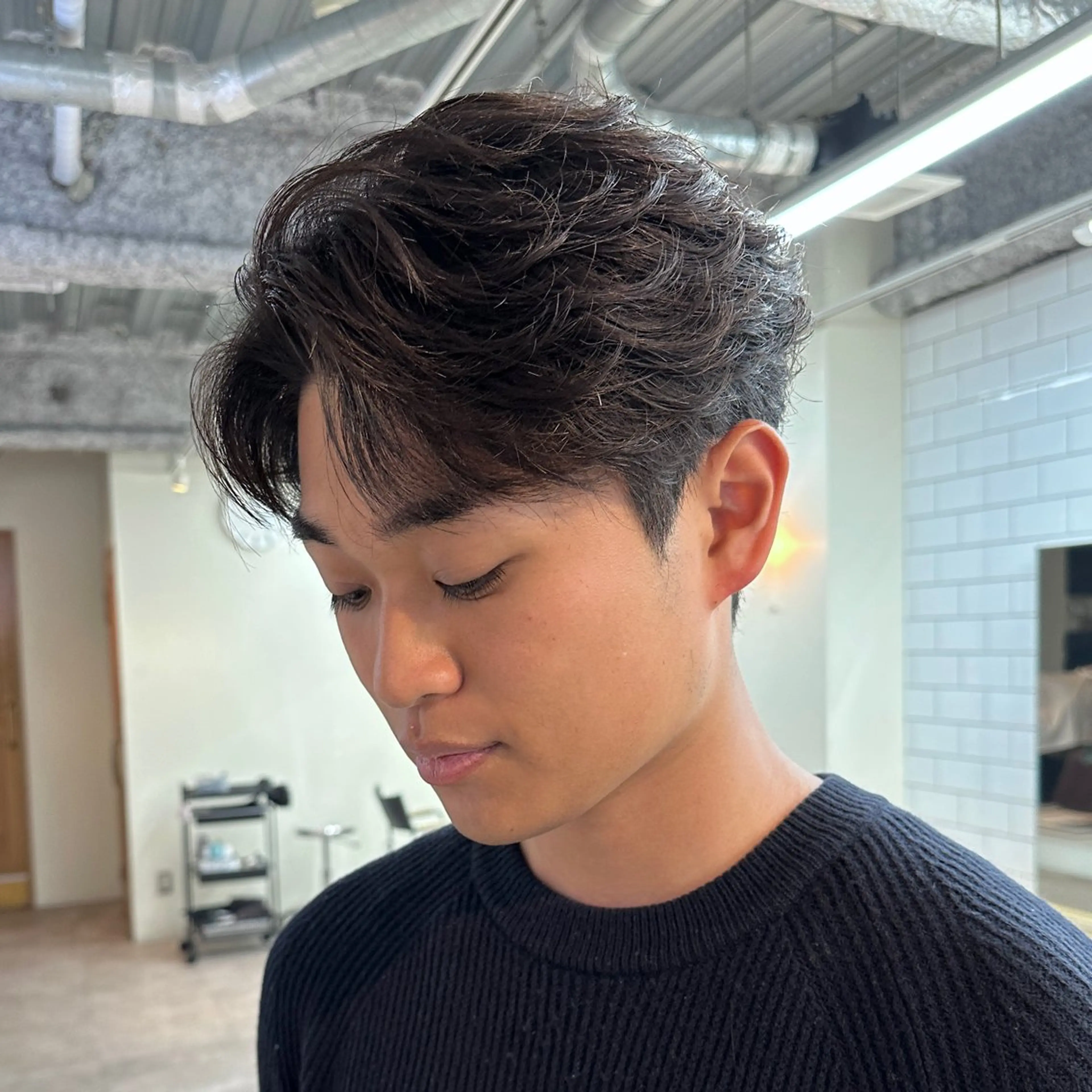 ショート パーマ メンズ フェザーパーマ メンズパーマ カット パーマ トリートメント JINKIメンズ特化 メンズカットパーマのヘアスタイル