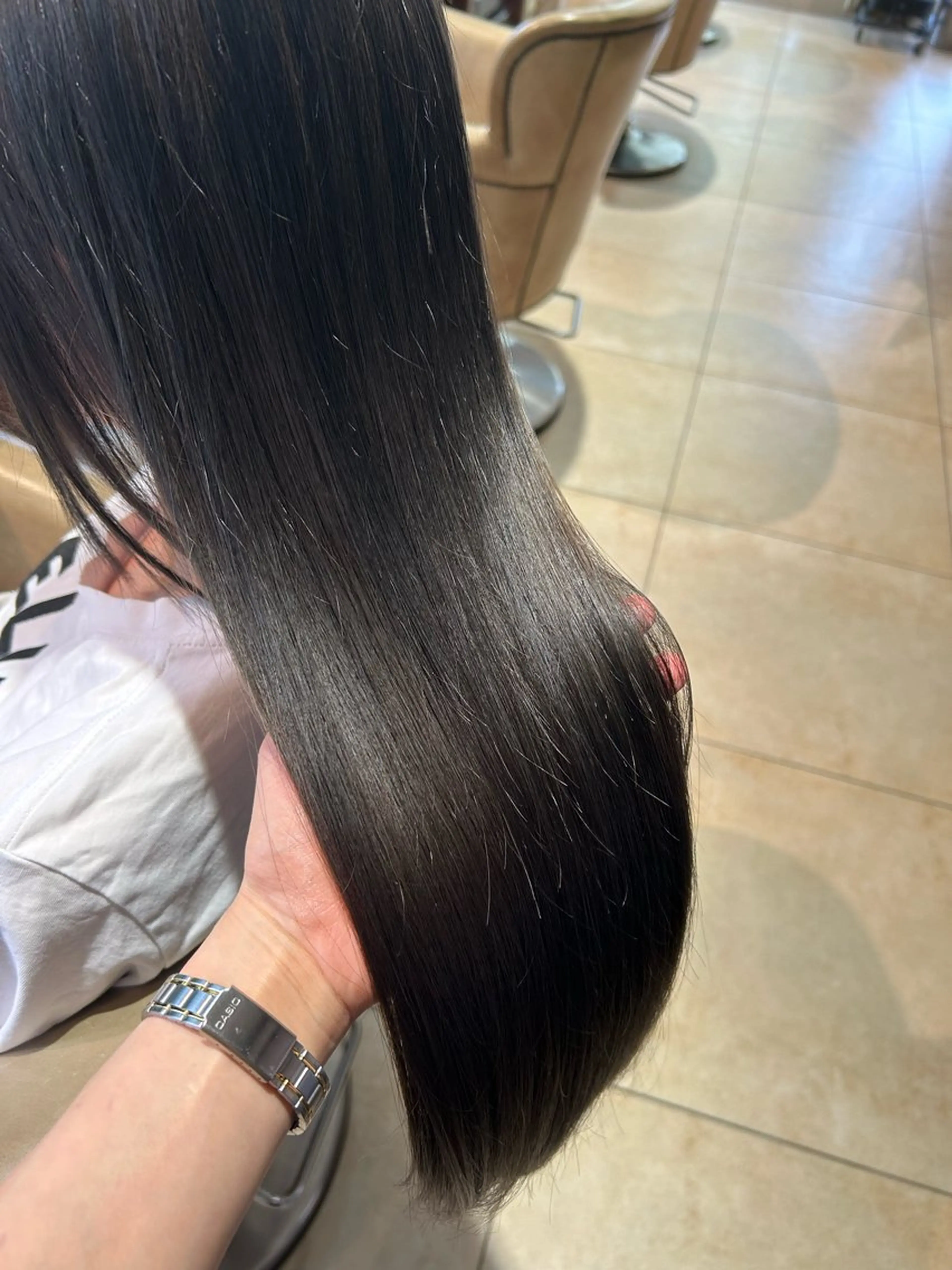 ロング カラー グレージュ Alegria所属・Alegria アレグリアのヘアスタイル