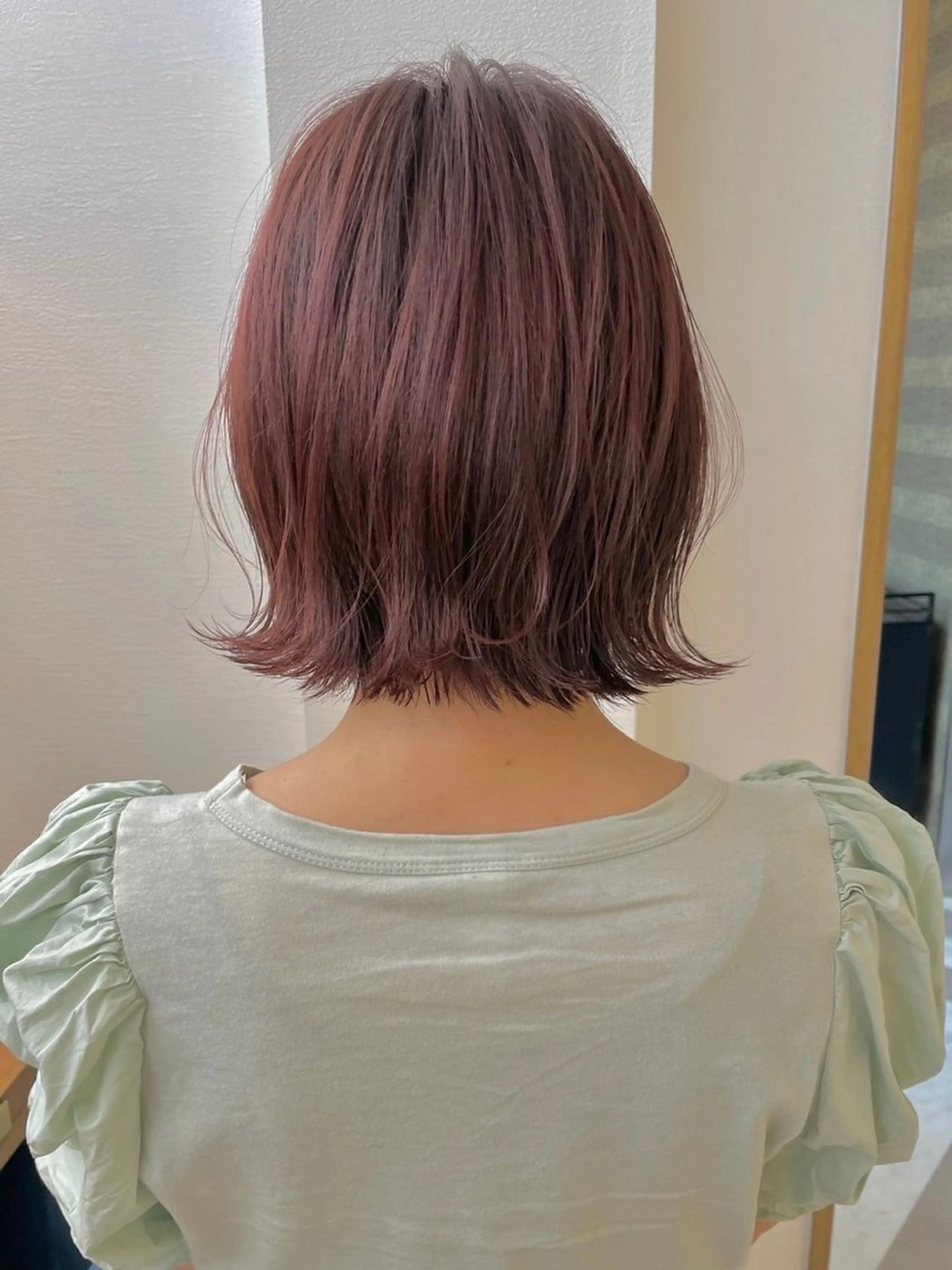 ショート カラー 木元 瑛✂︎ボブのヘアスタイル