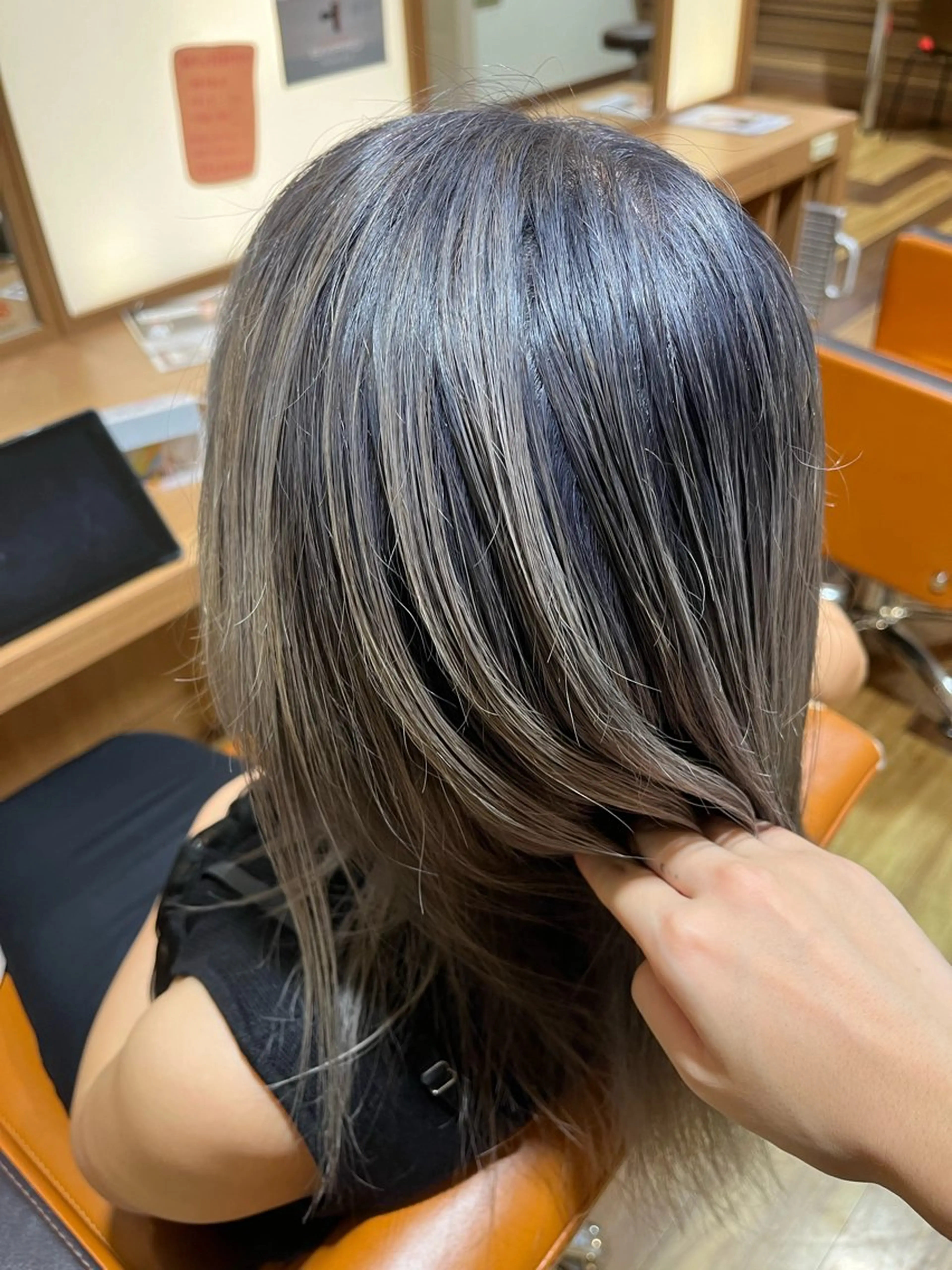 ミディアム シュリンプ梅森坂店所属・内藤 里桜🌸のヘアスタイル