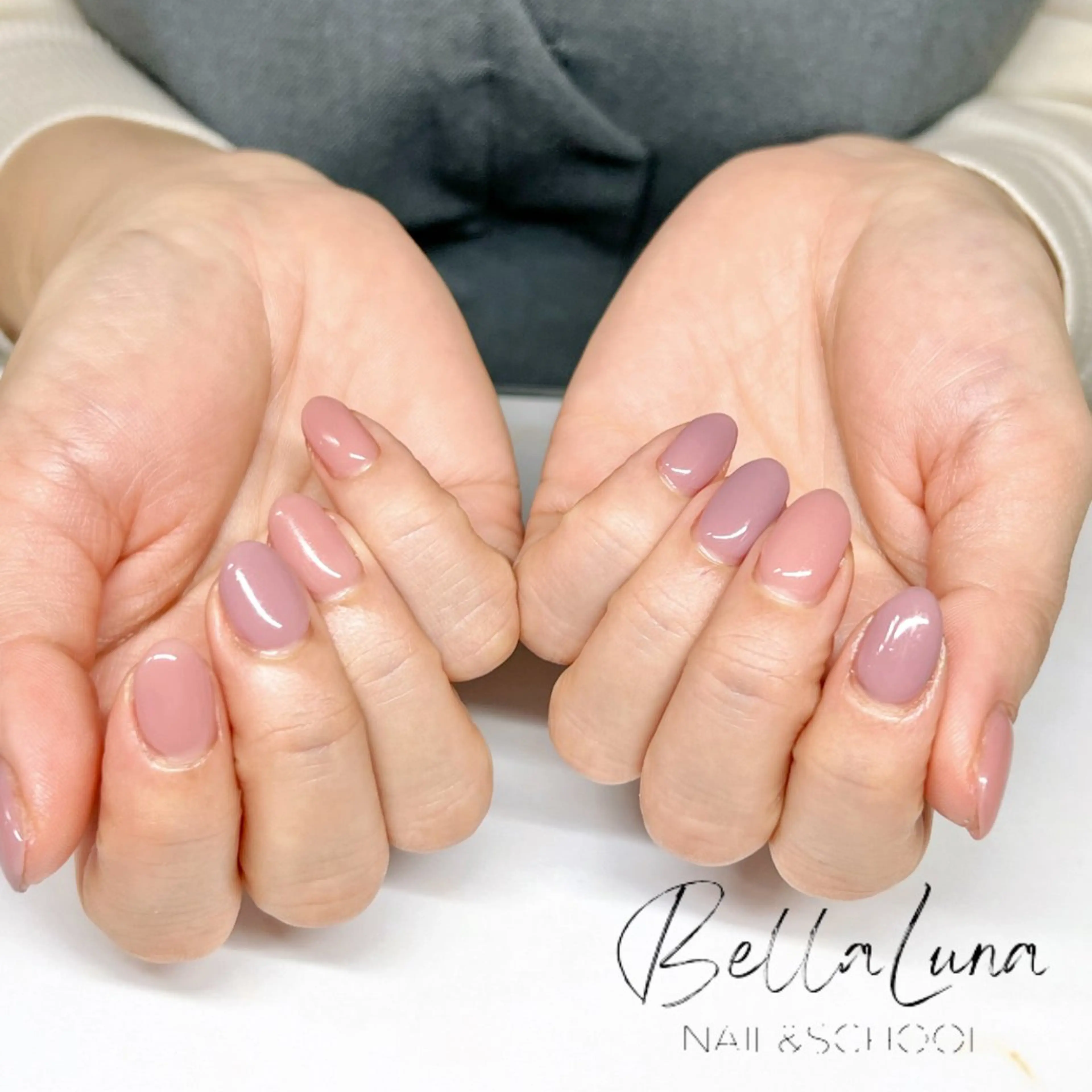 ネイル BellaLuna 山下のネイルデザイン