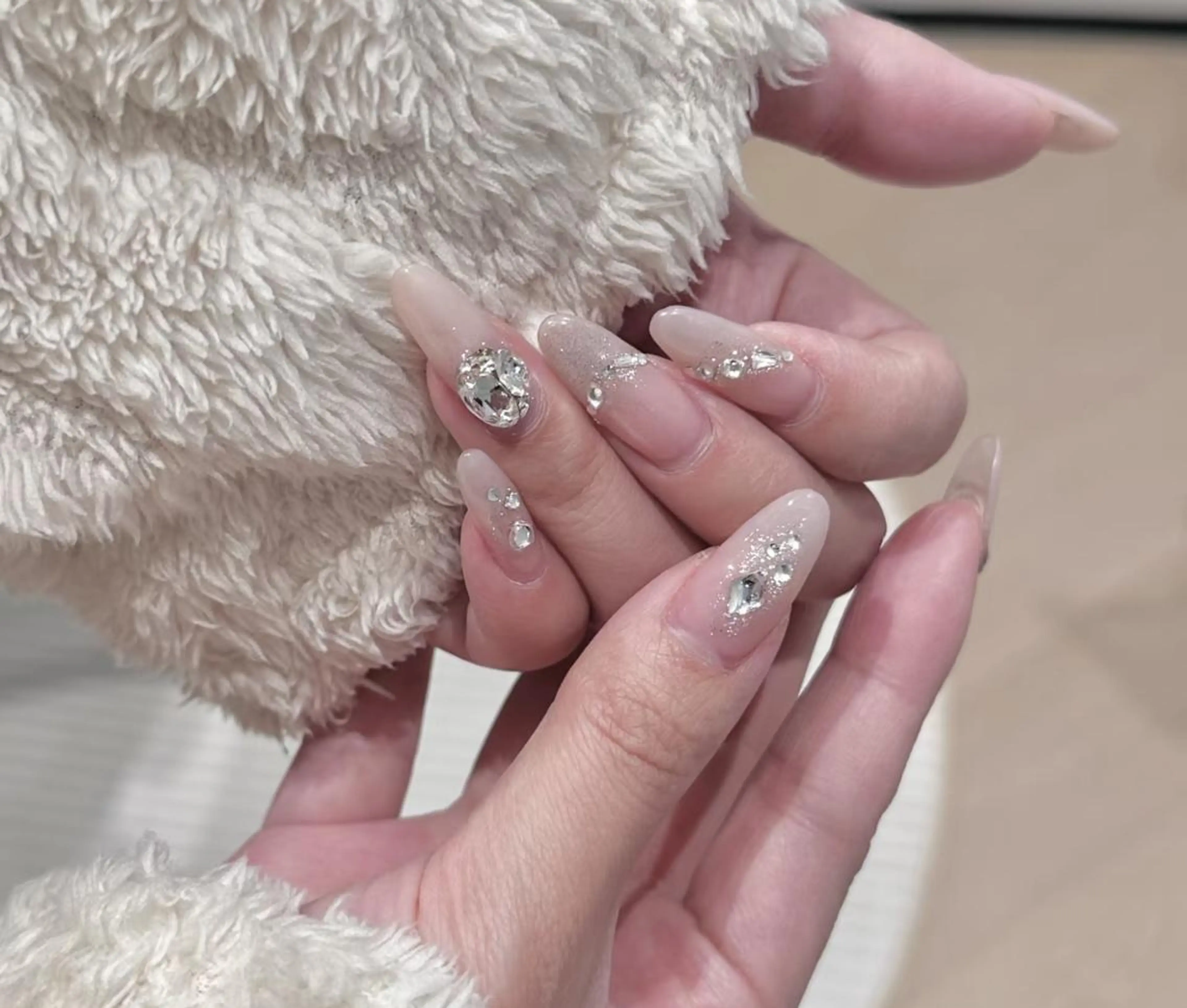 ネイル ハンドネイル ハンドケア 🍑 momo_nailのネイルデザイン