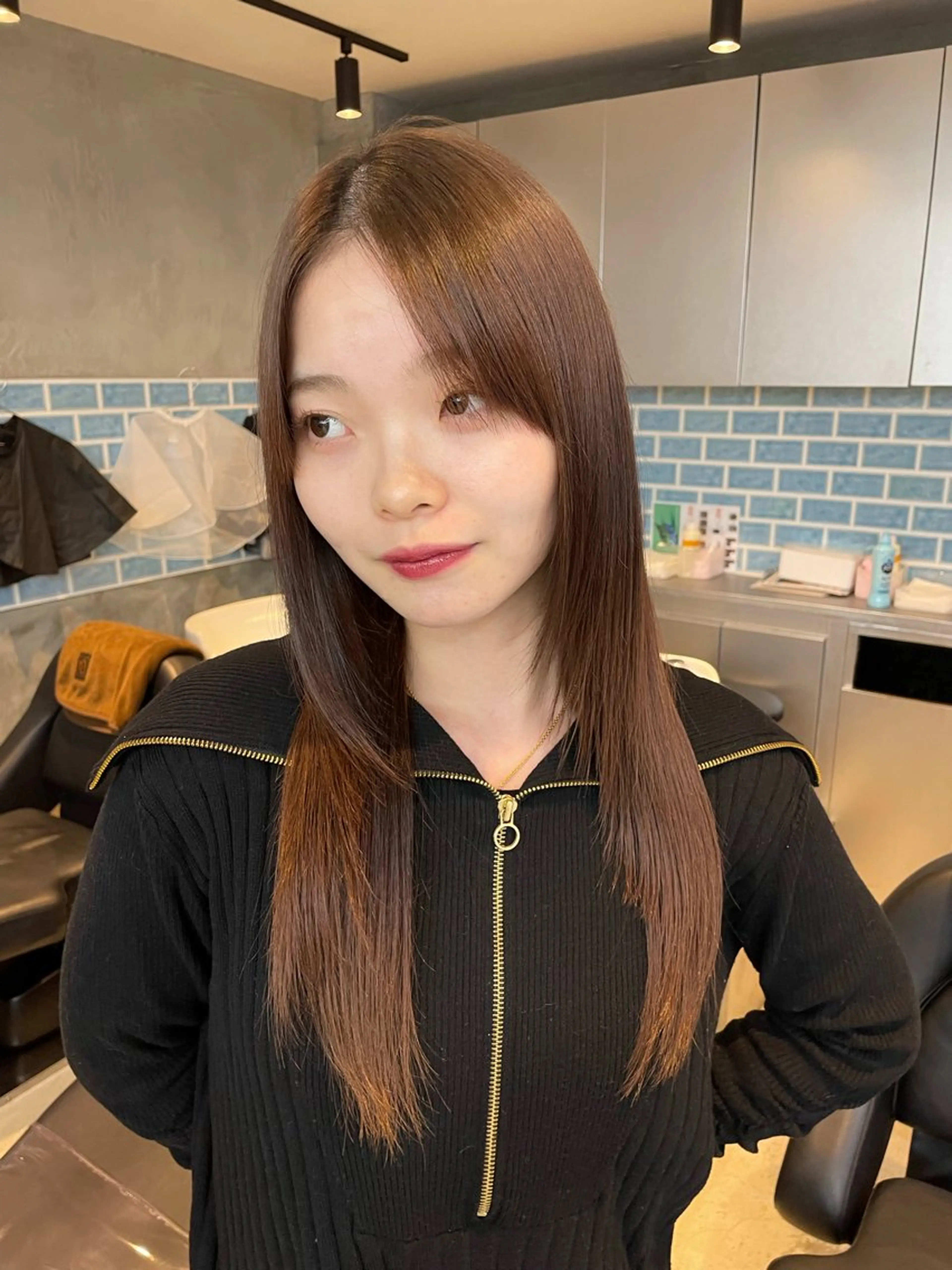 セミロング カラー パーマ VIE表参道所属・艶感カラー/縮毛 矯正/りょお🫧のヘアスタイル