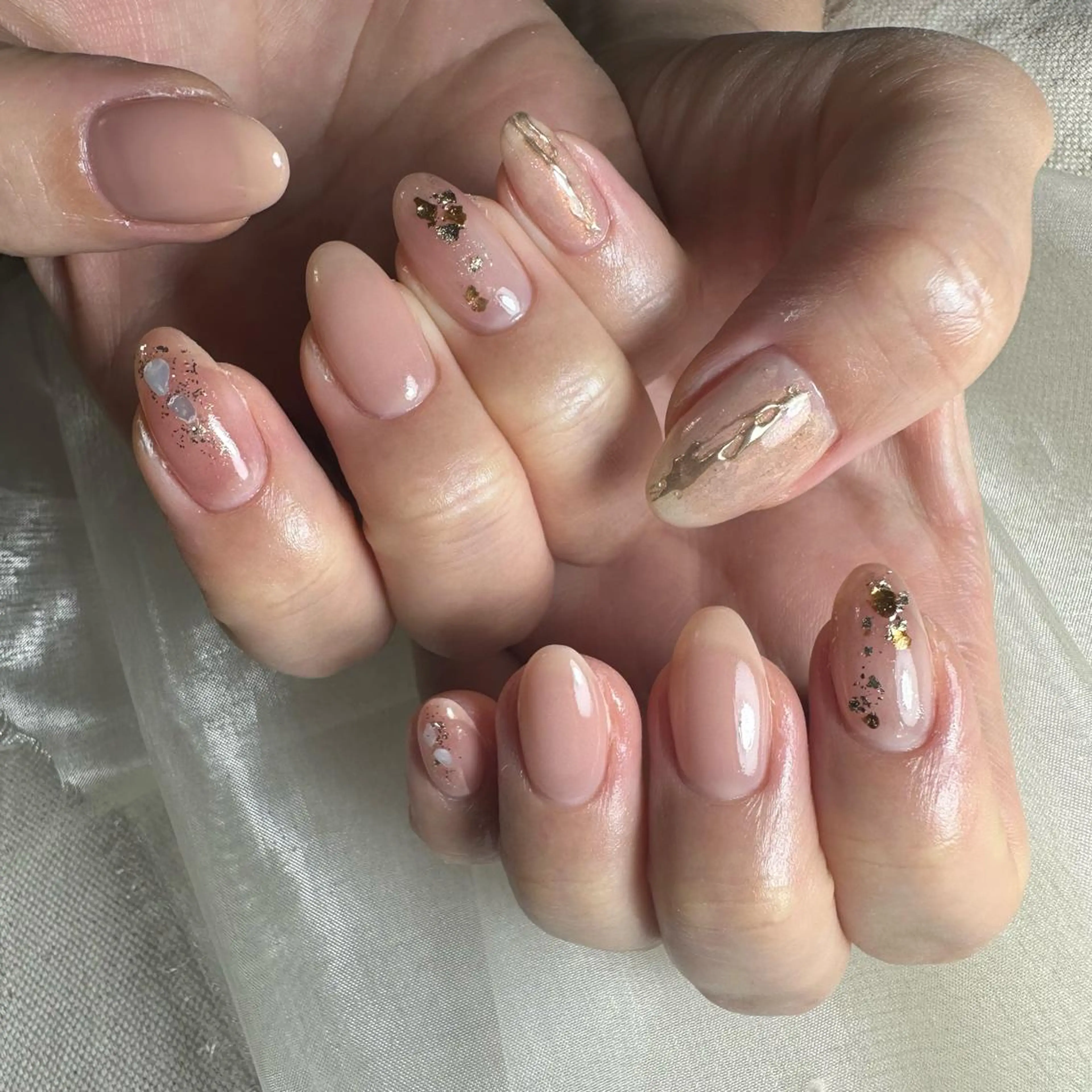 ネイル ハンドネイル repos~ルポ~所属・里見 麗のネイルデザイン