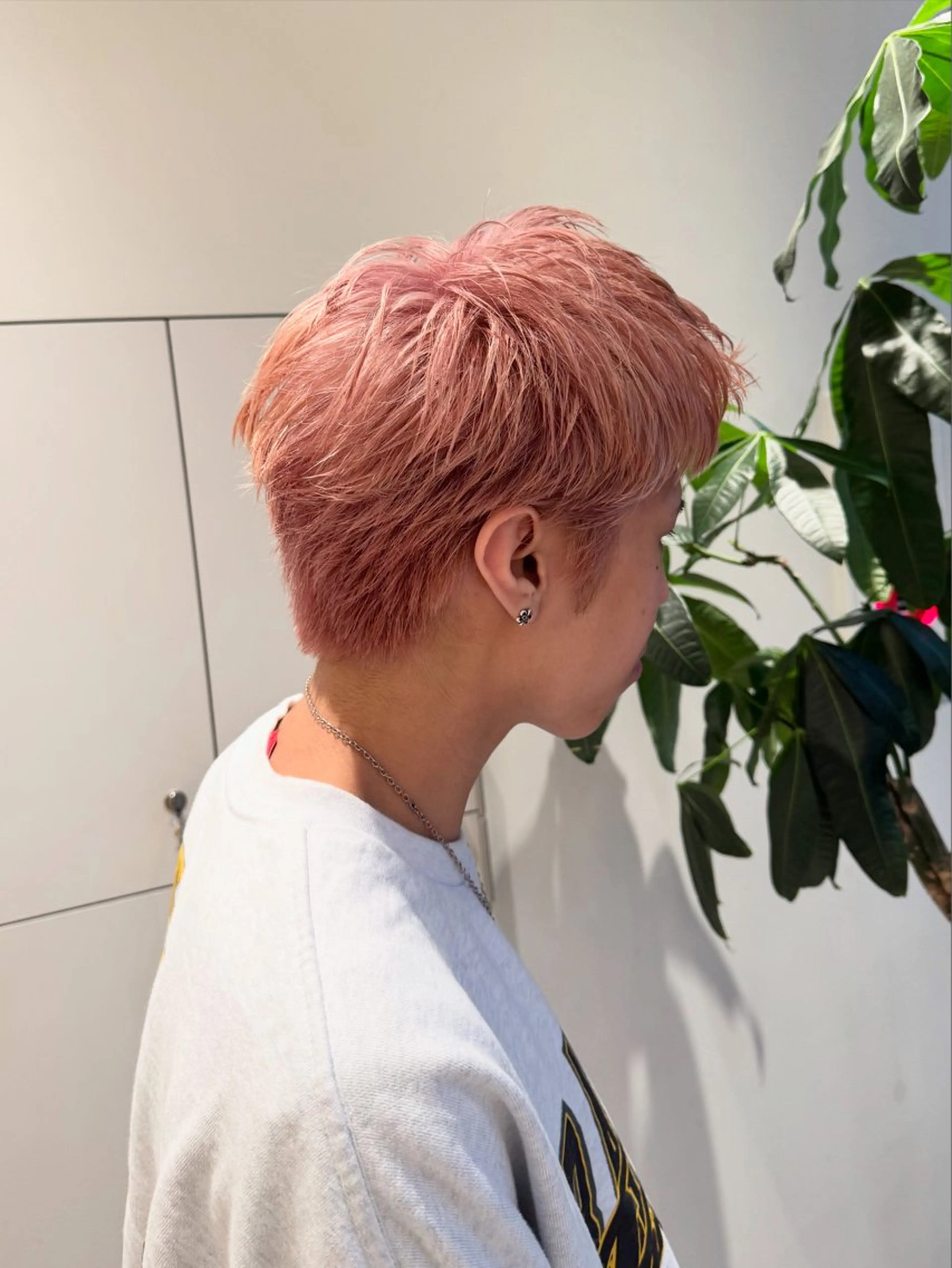 ショート カラー メンズ ベージュカラー ピンクカラー ピンクベージュ ヘアカラー トリートメント Ruset所属・ハイトーン/ボブ特化 /美髪矯正/SOMAのヘアスタイル