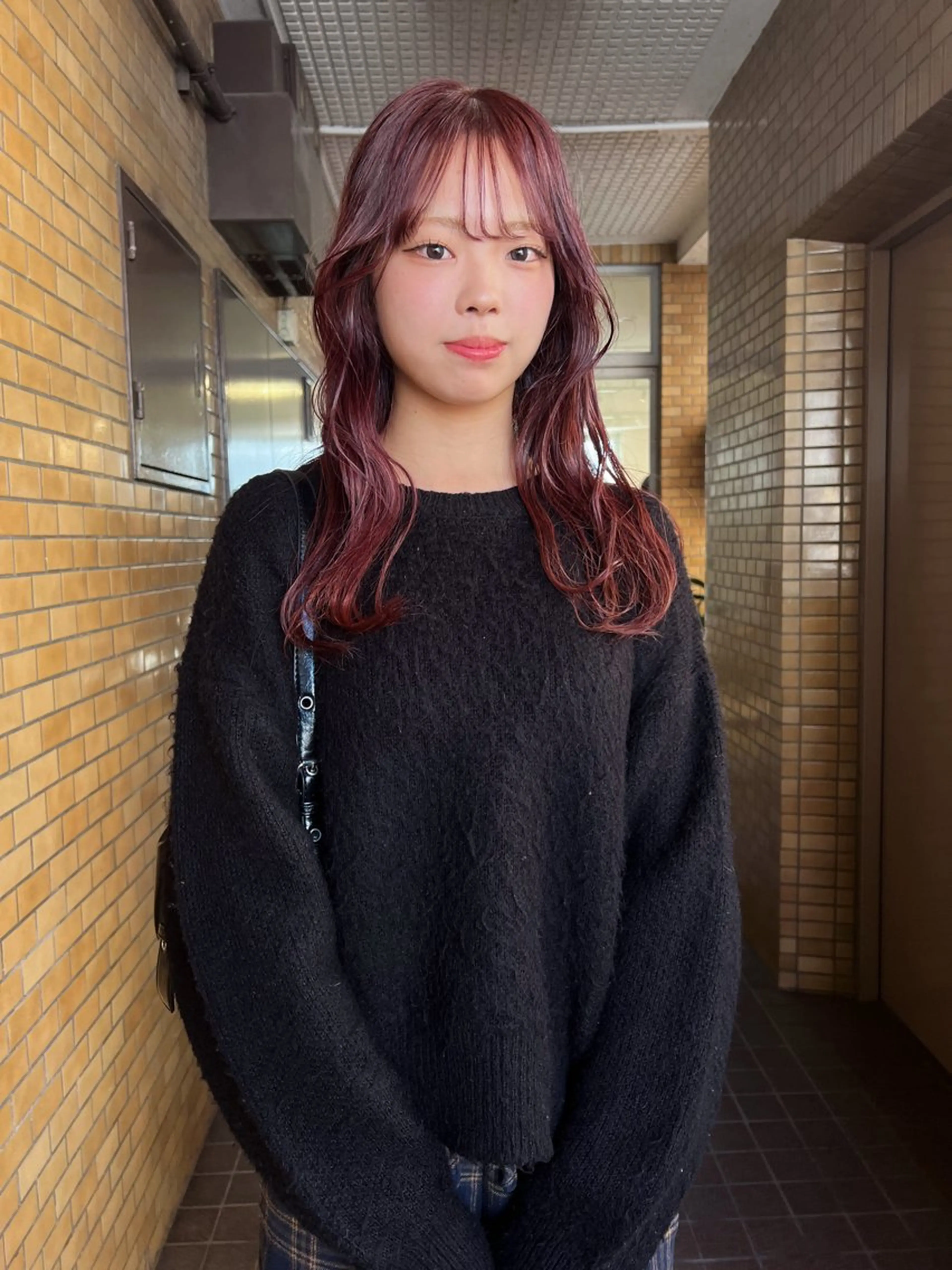 カラー ブリーチ レッドカラー 南部 綾音のヘアスタイル