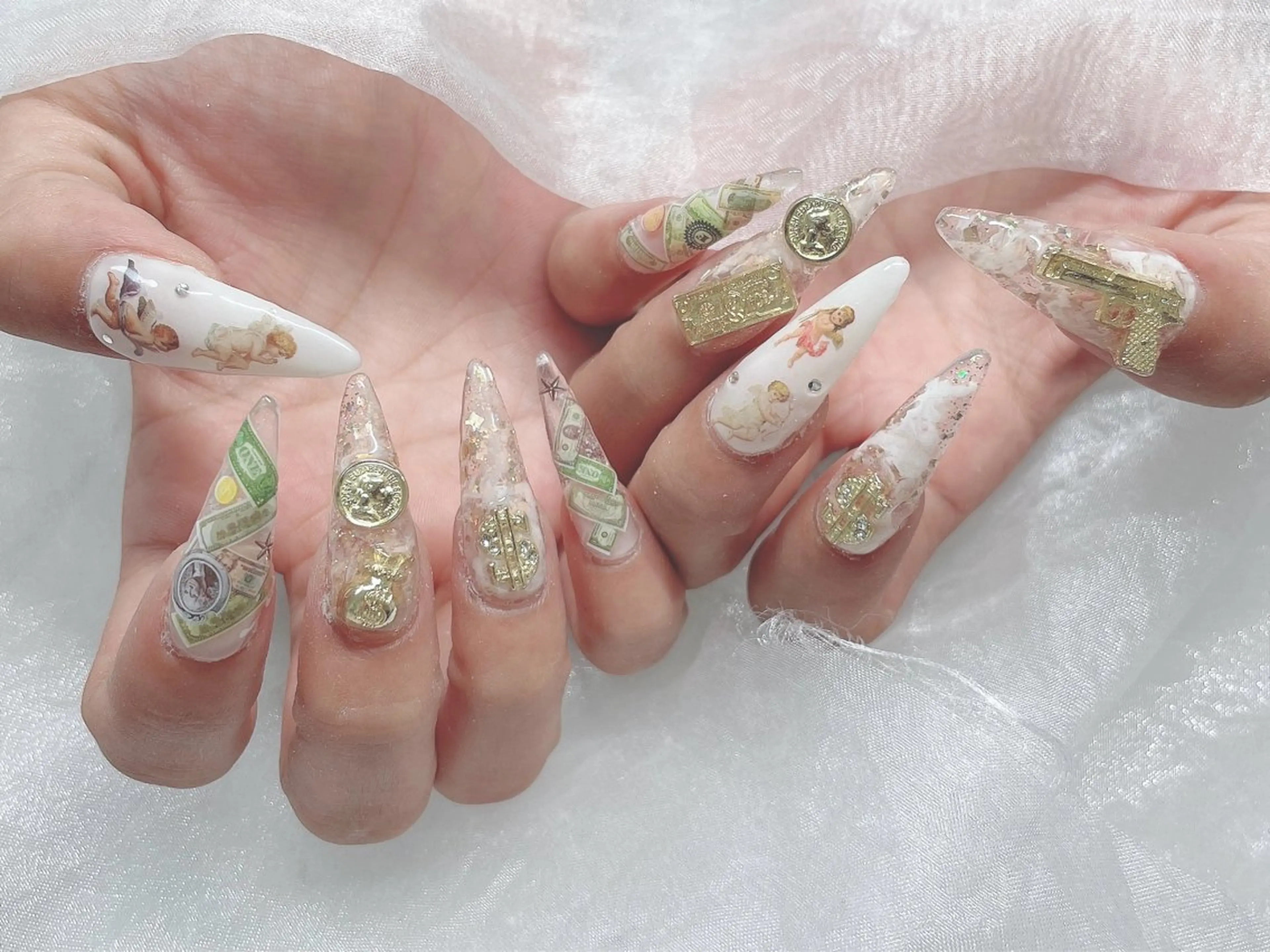 ネイル ハンドネイル BABY LION :Fumiyoのネイルデザイン