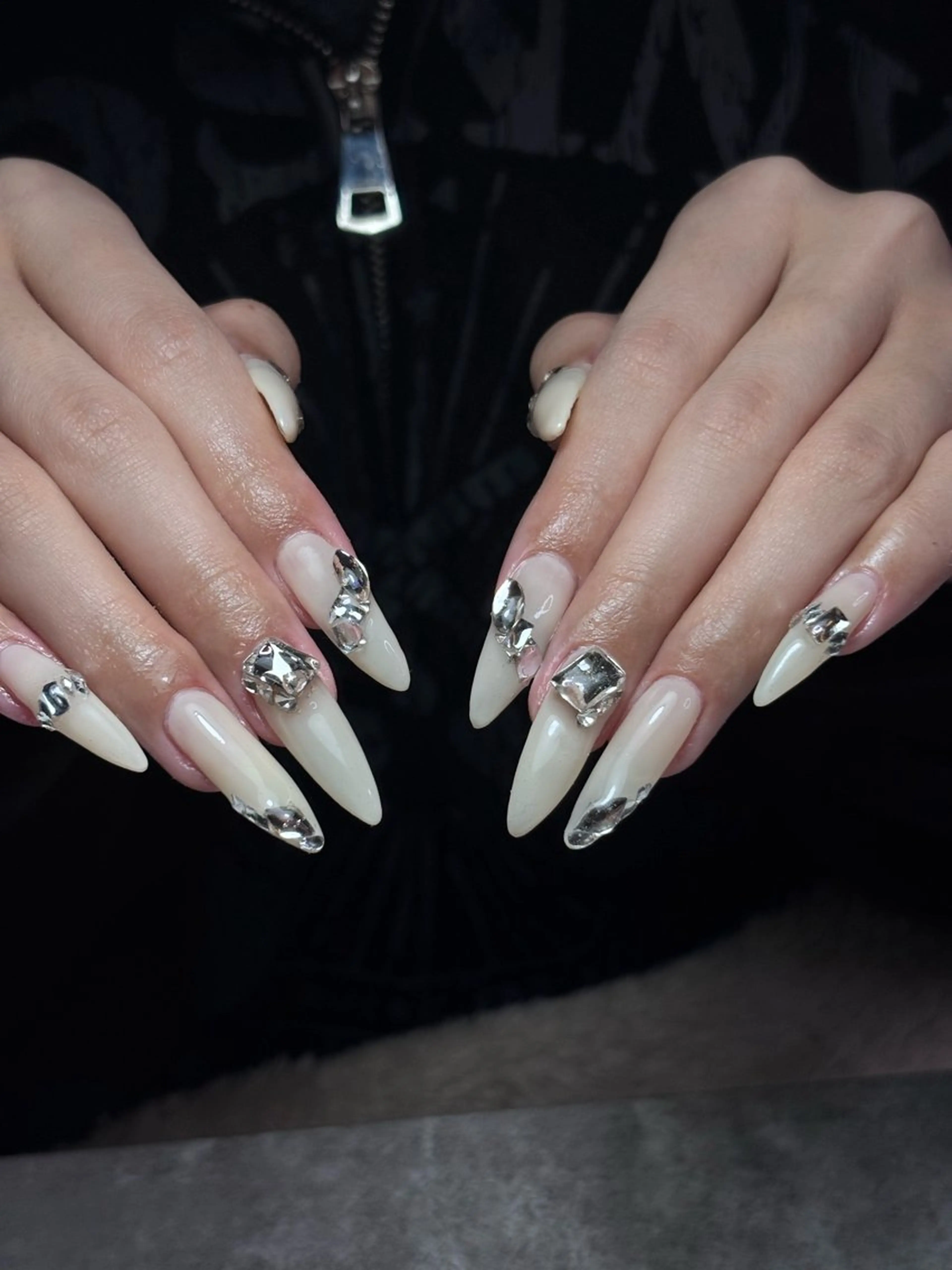 ネイル 持ち込み ワンカラーネイル ワンホンネイル ハンドネイル mood mitsukiのネイルデザイン