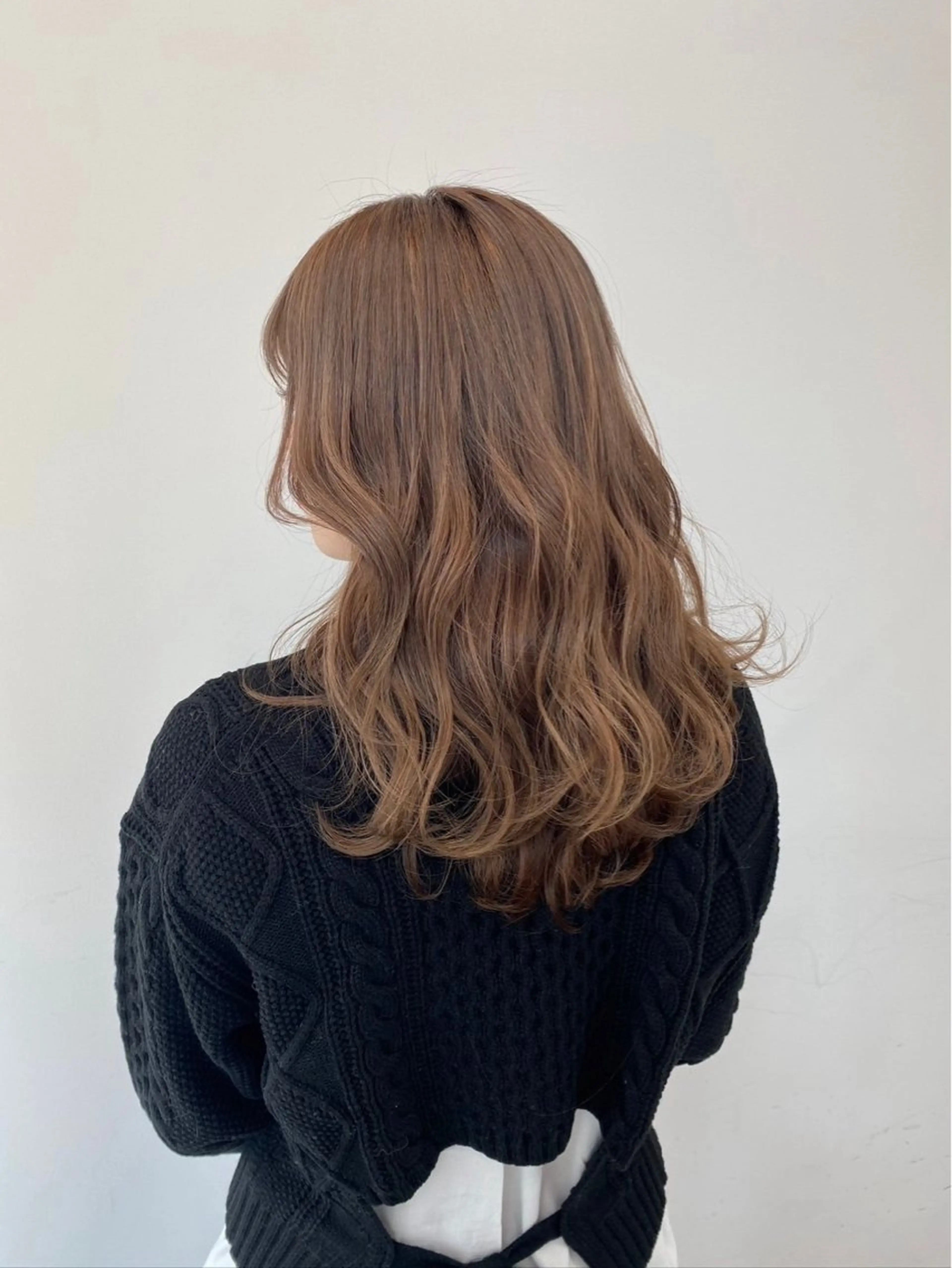 ロング カラー ブリーチ ケアブリーチ ダブルカラー 髪質改善 ロング earth綱島店 佳太のヘアスタイル