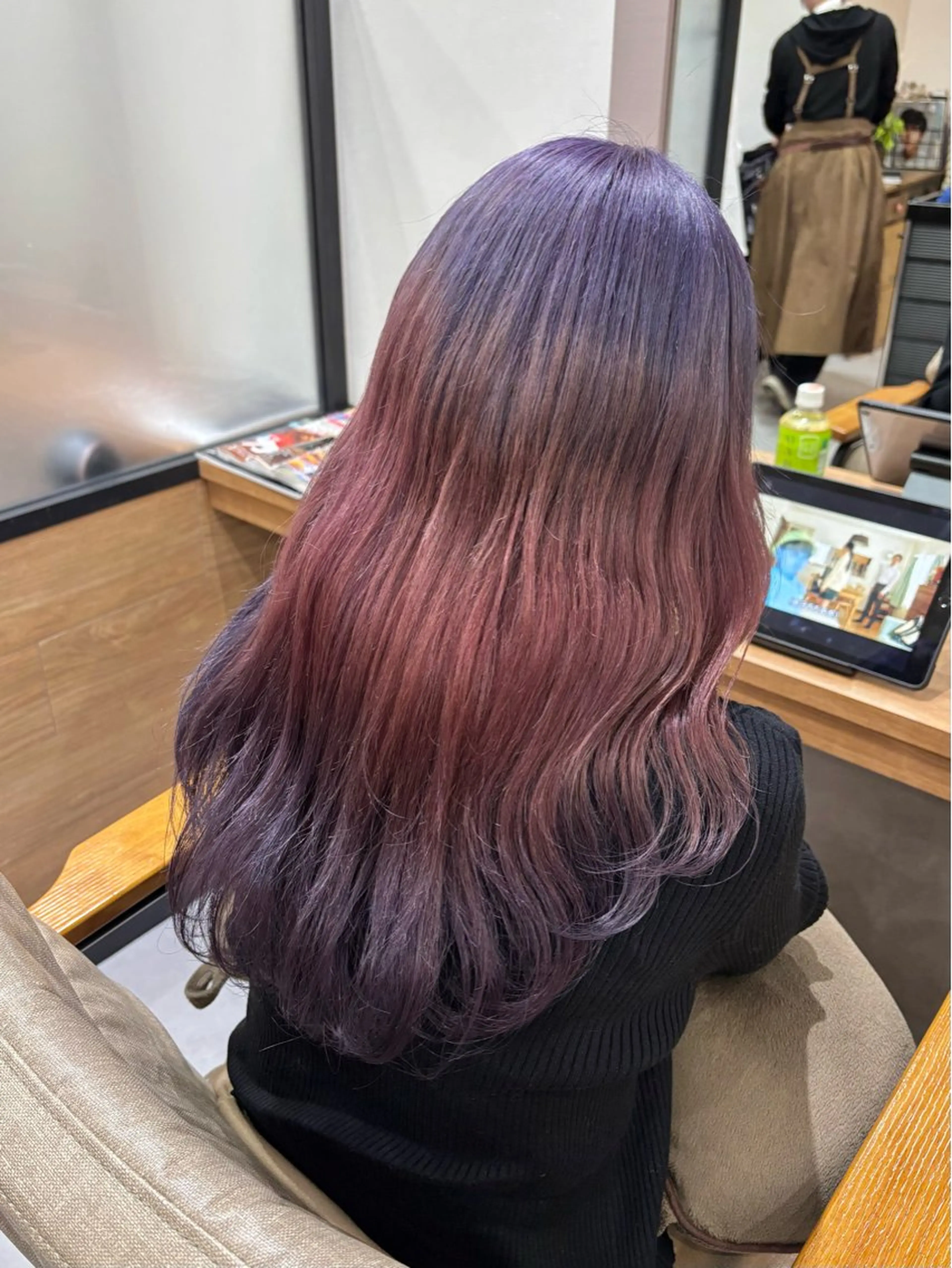 ロング カラー ヘアカラー トリートメント くさかみさき🌼暖色 /耳つぼ/オタク🌼のヘアスタイル