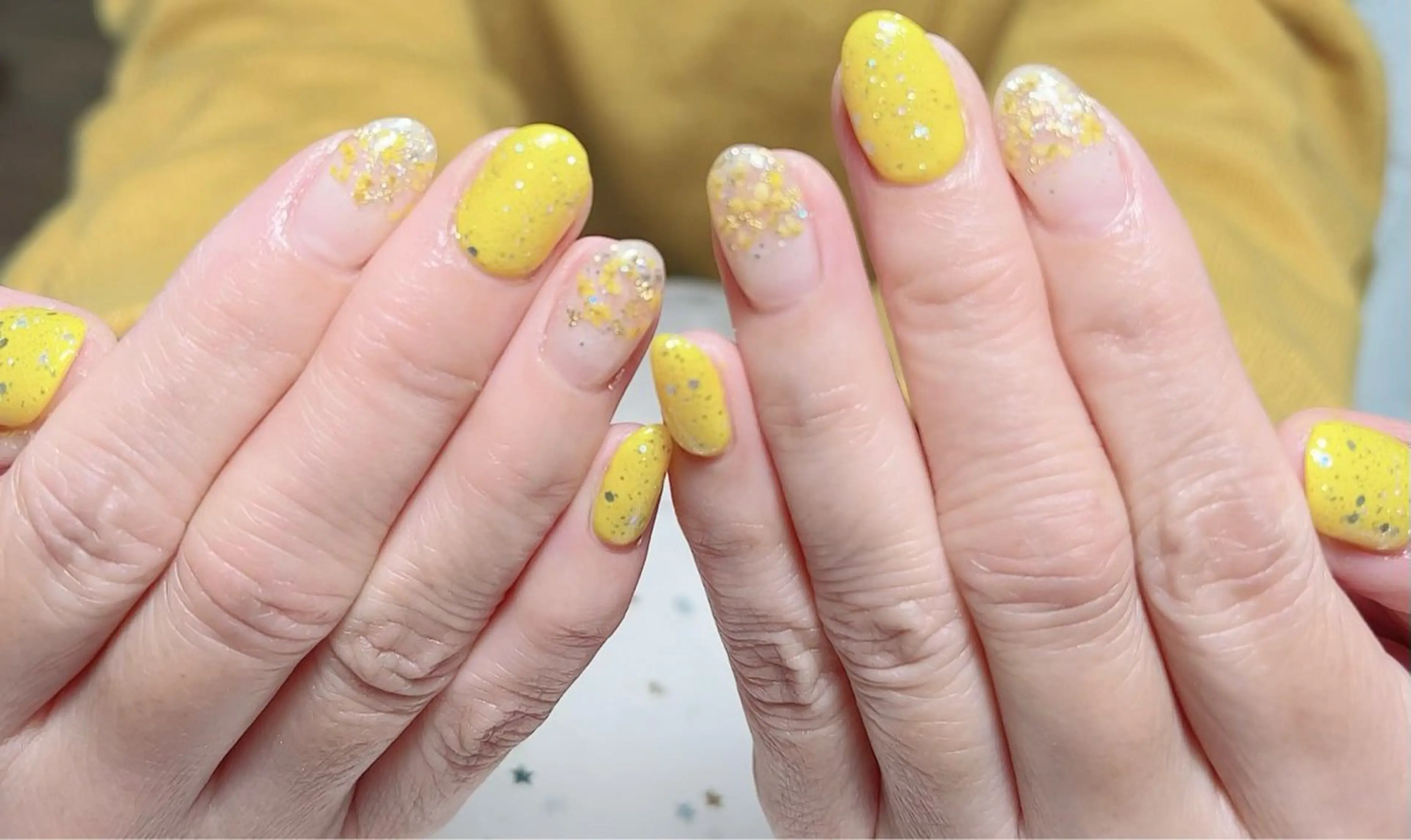 ネイル 西岡 真由美のネイルデザイン