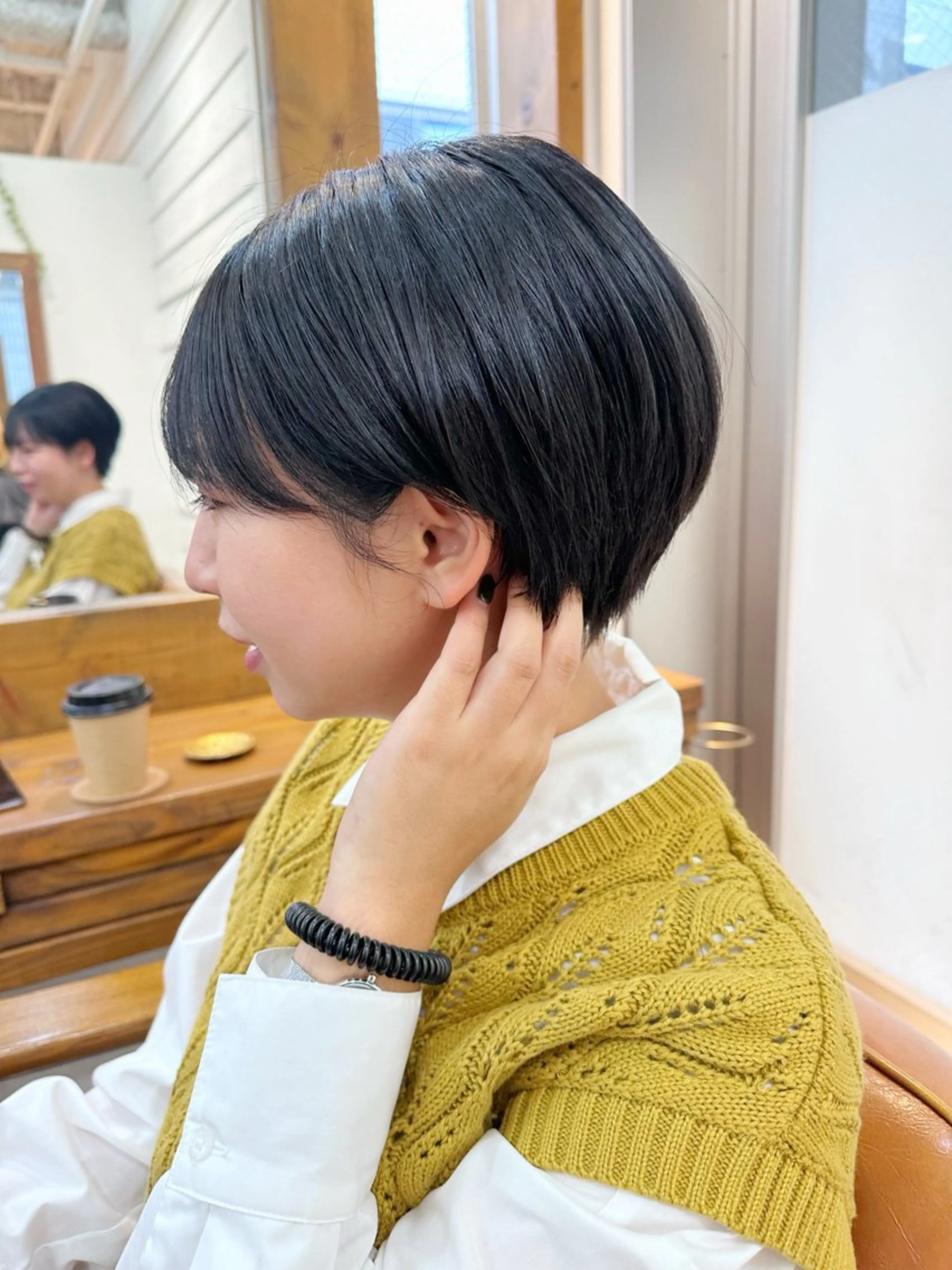 ショート ショートボブ ハンサムショート ボブ くせ毛 ショートヘア カット newline銀座所属・銀座ショート/ 大人ショート/金子涼のヘアスタイル