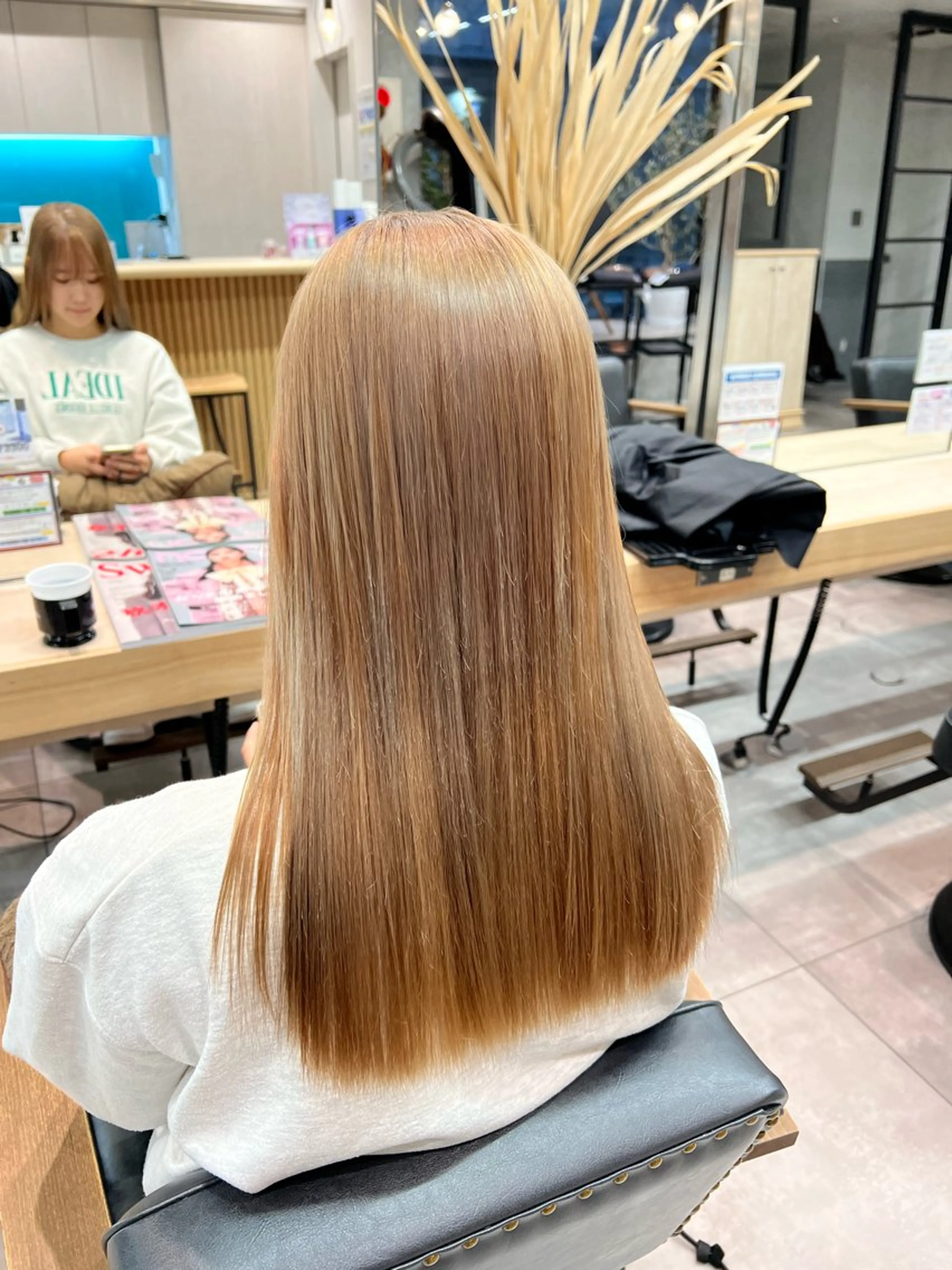 ロング カラー ヘアカラー トリートメント 🌞レイヤー×カラー 前川那津美🌞のヘアスタイル