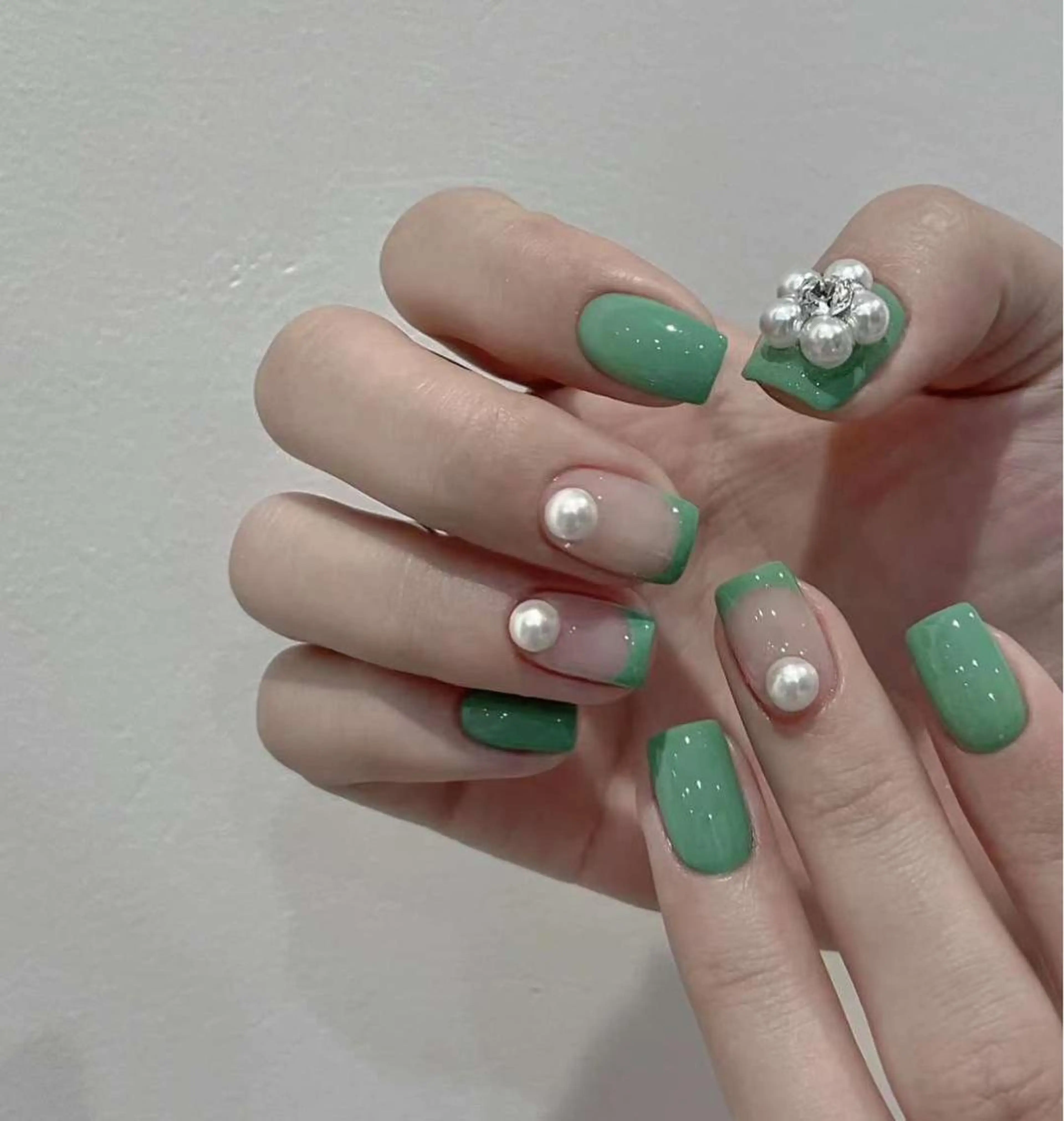 ネイル ハンドネイル ハンドケア BLinLin nail salonのネイルデザイン