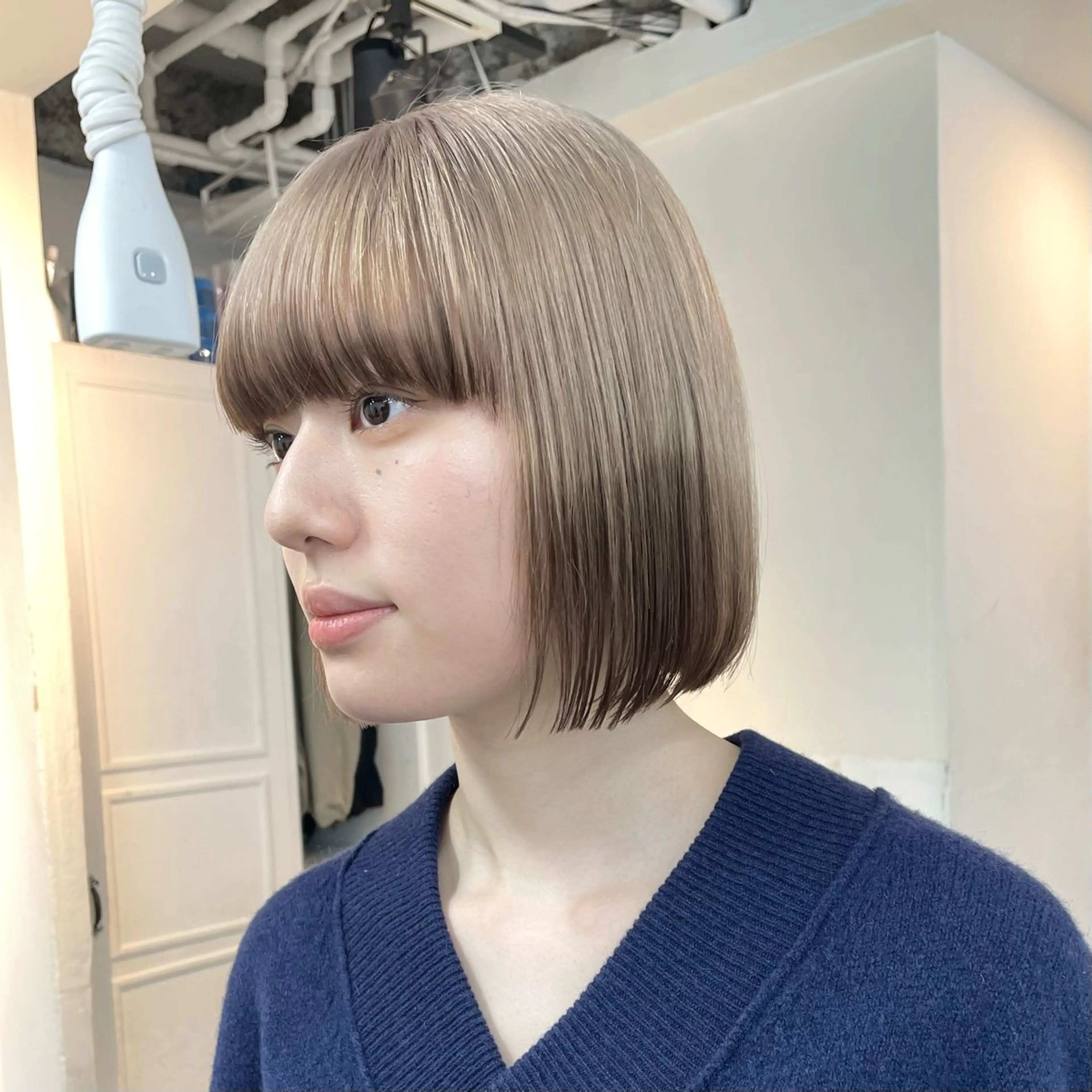 ショート カラー ベージュカラー ホワイトベージュ カット ヘアカラー トリートメント ヘアセット ブロンド・ハイトーン ／遠藤将太のヘアスタイル