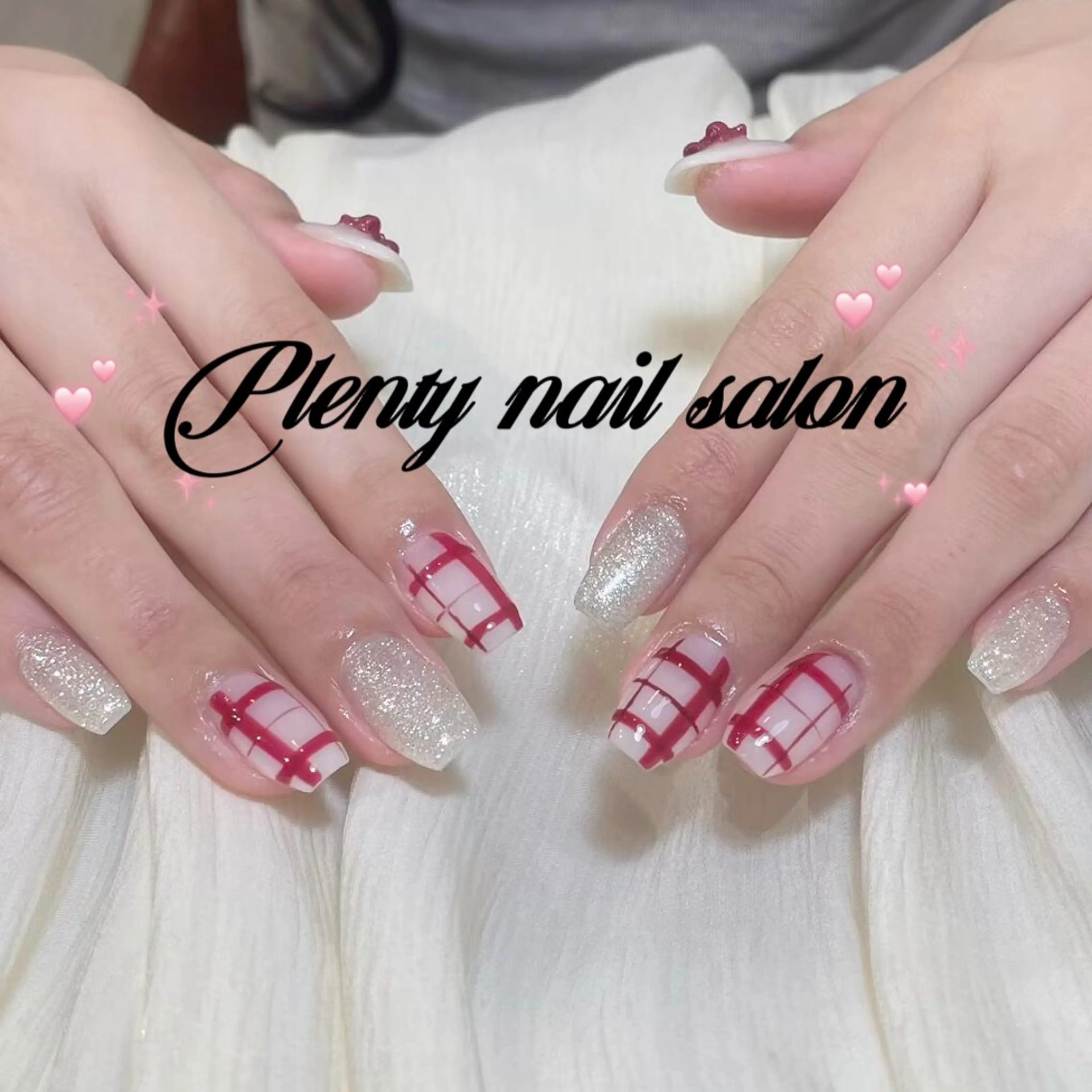 ネイル アートネイル オーロラネイル キラキラネイル 韓国ネイル マグネットネイル ハンドネイル ハンドケア DIAMOND 💞のネイルデザイン