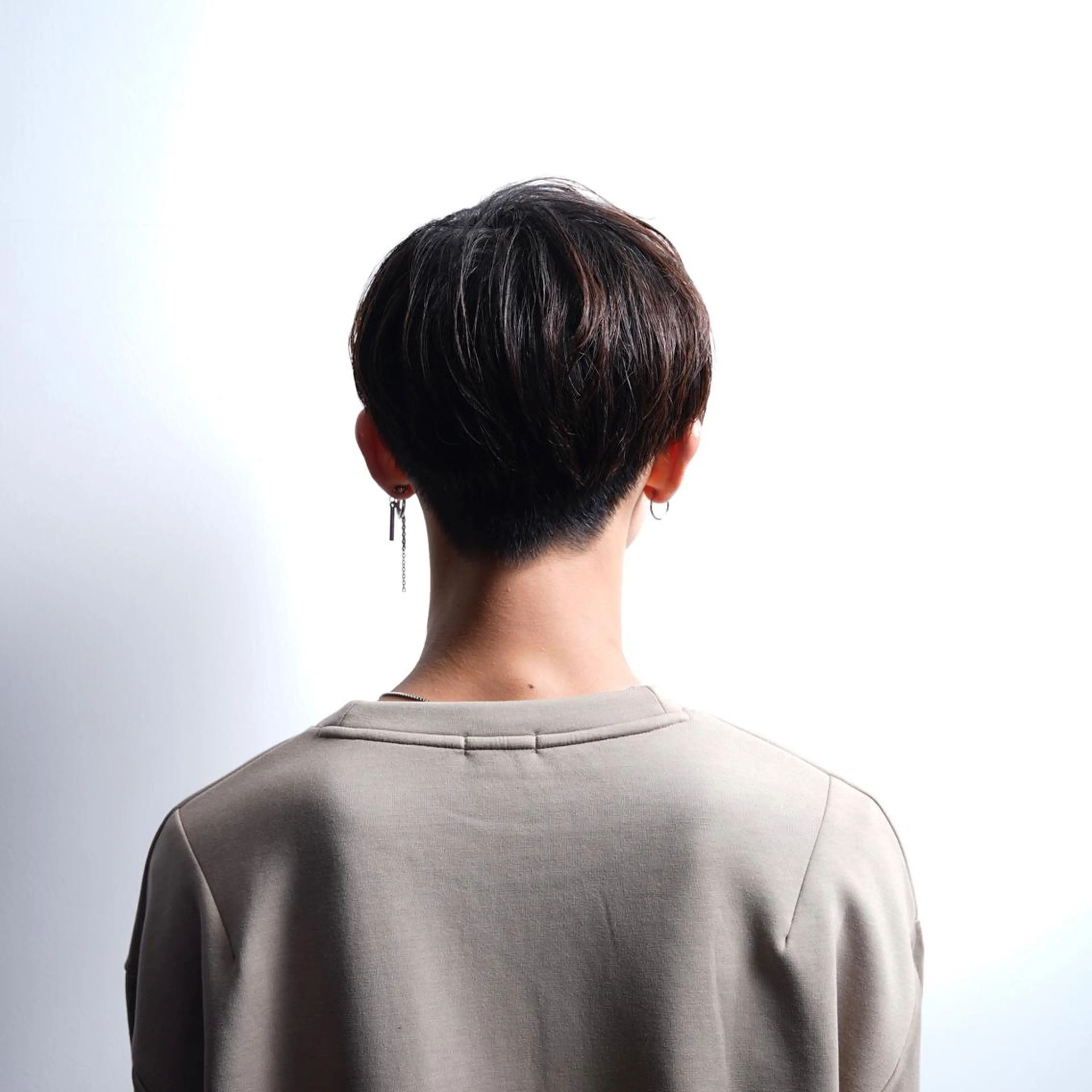 ショート メンズ カット スパイラル波巻き パーマ井本汰壱のヘアスタイル