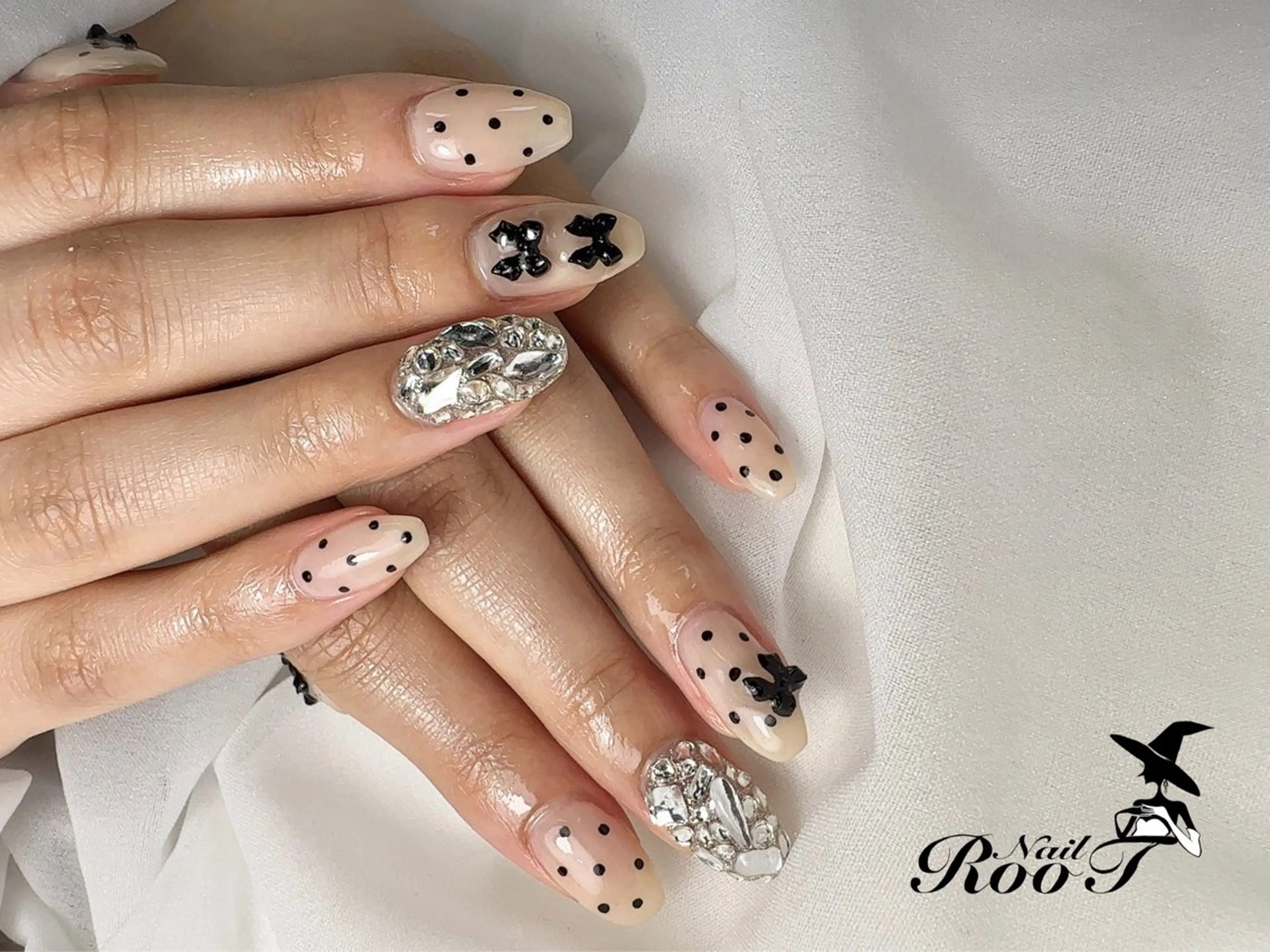 ネイル ハンドネイル RooT Nailのネイルデザイン