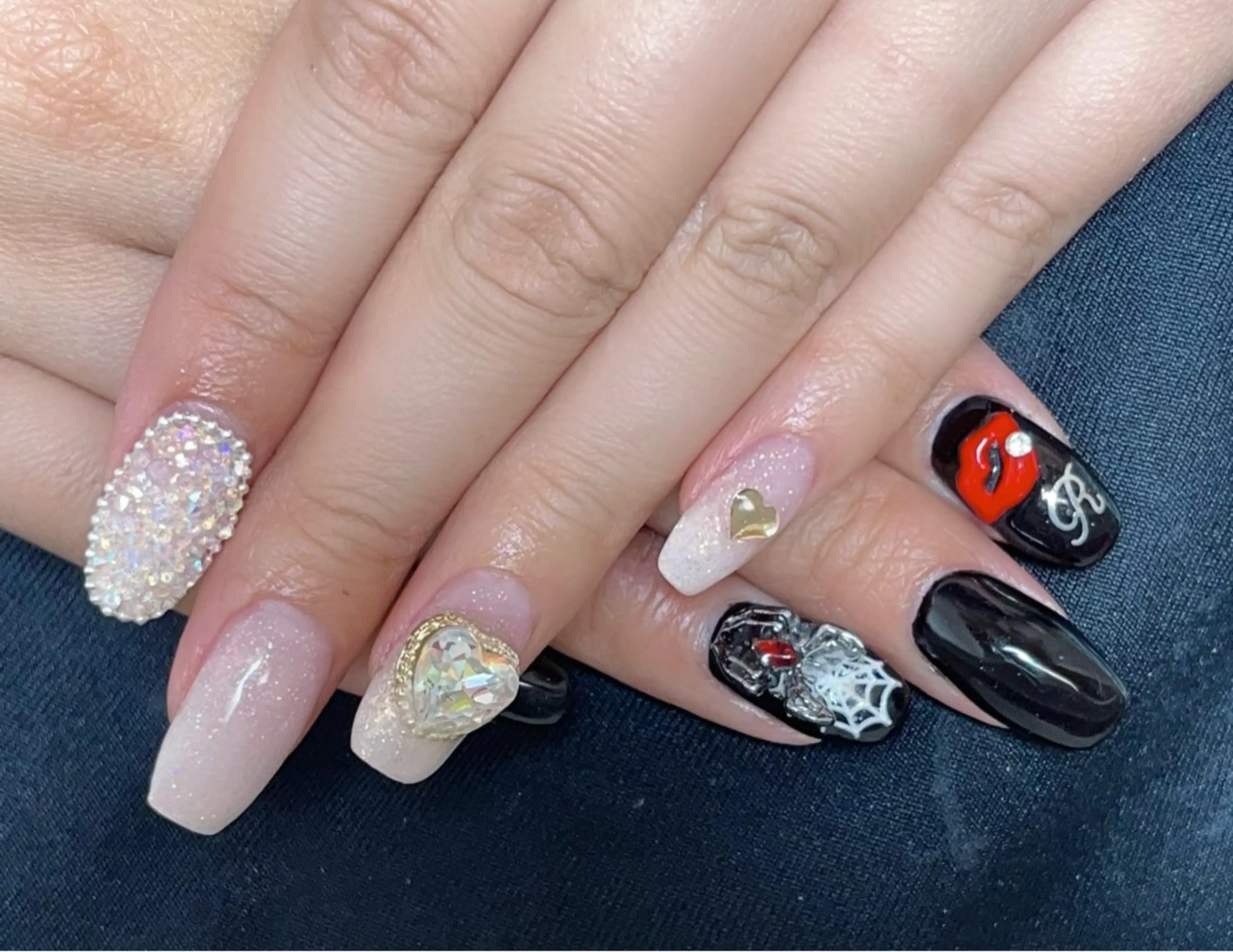 ネイル Rs nail 新宿西口のネイルデザイン