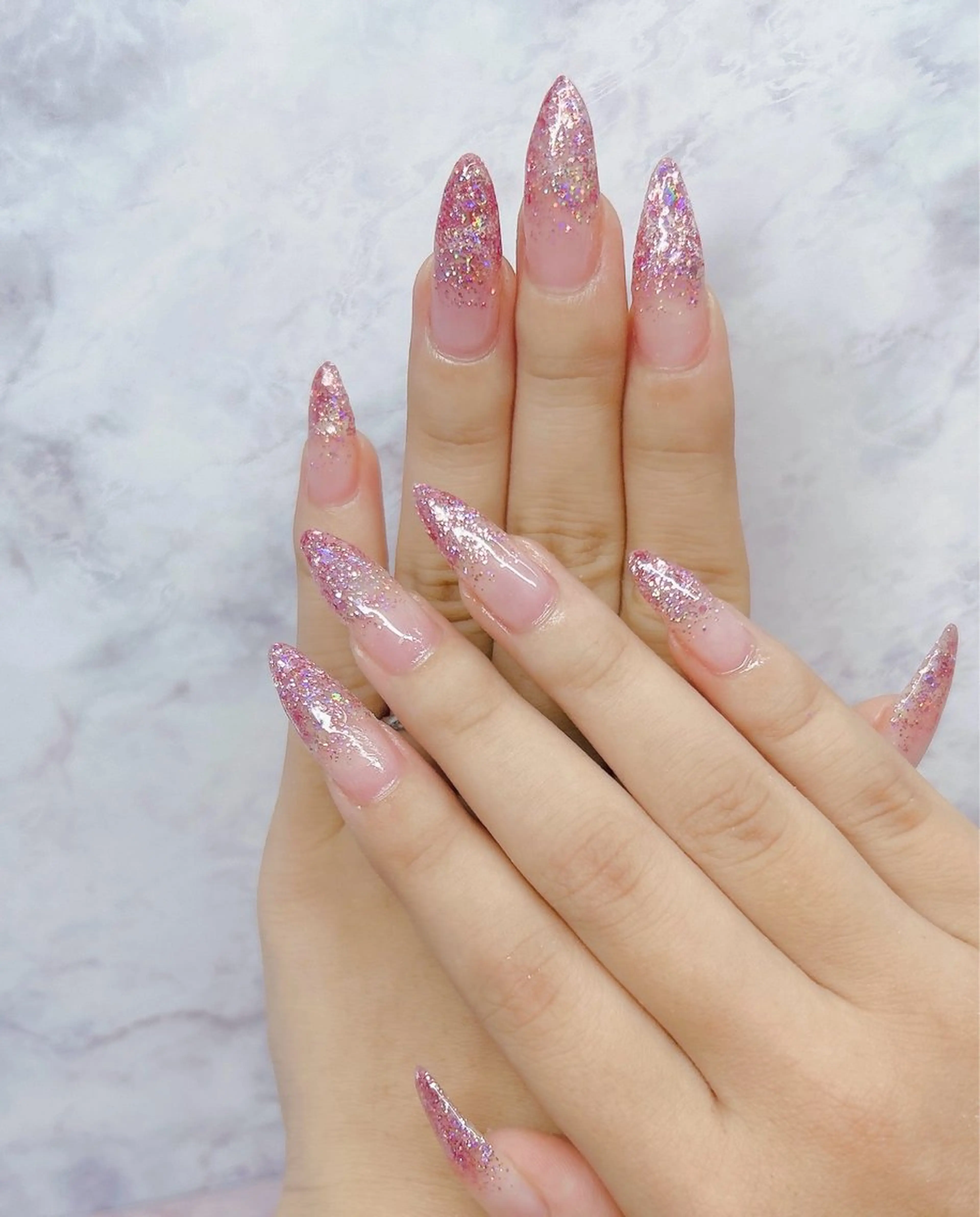 ネイル 長さ出し グラデーション ラメ(グリッター) ラメグラデーション MYu Beauty Salon YURIのネイルデザイン