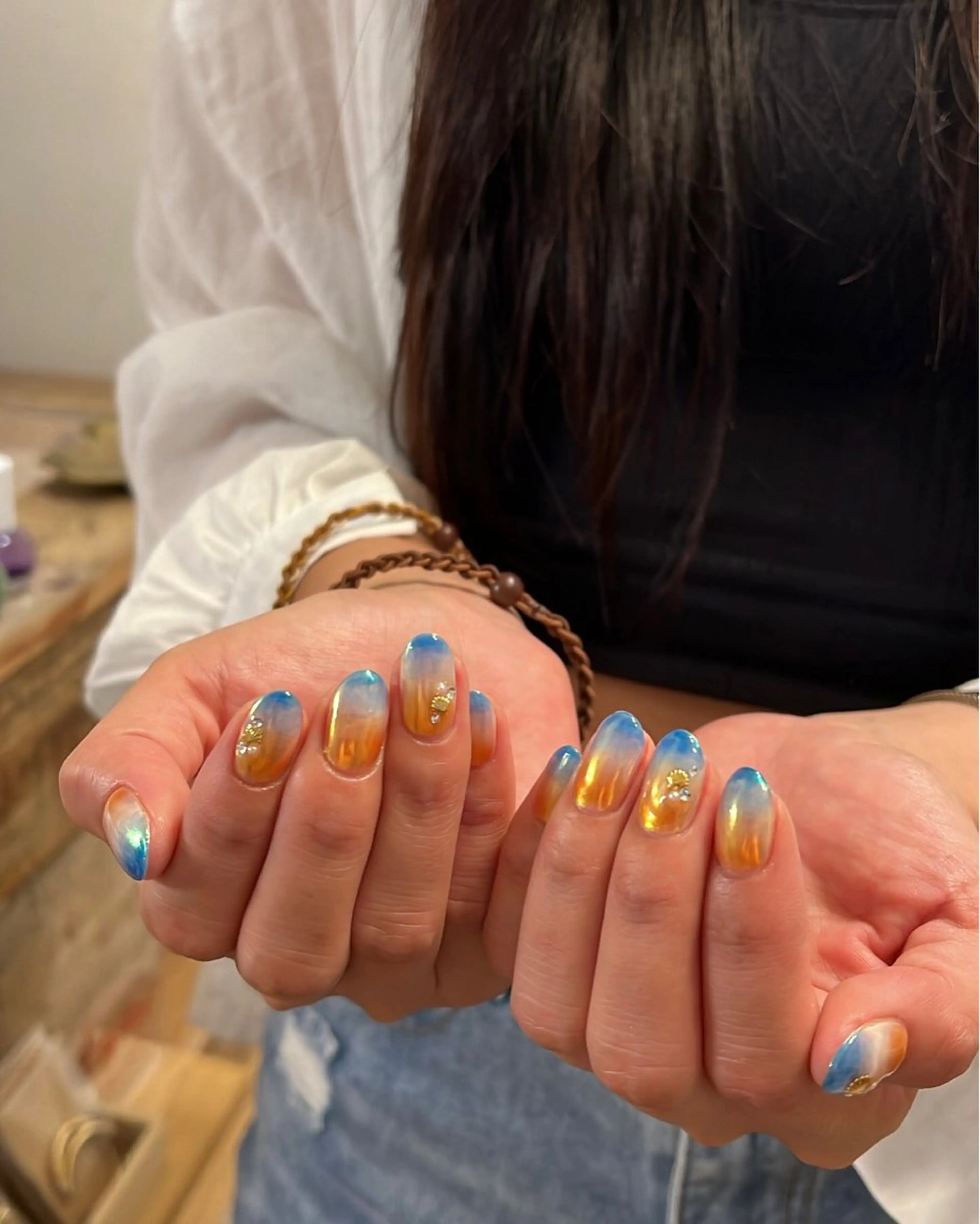 ネイル ハンドネイル フットネイル ハンドケア Nes.Nail所属・Miyagi Asamiのネイルデザイン