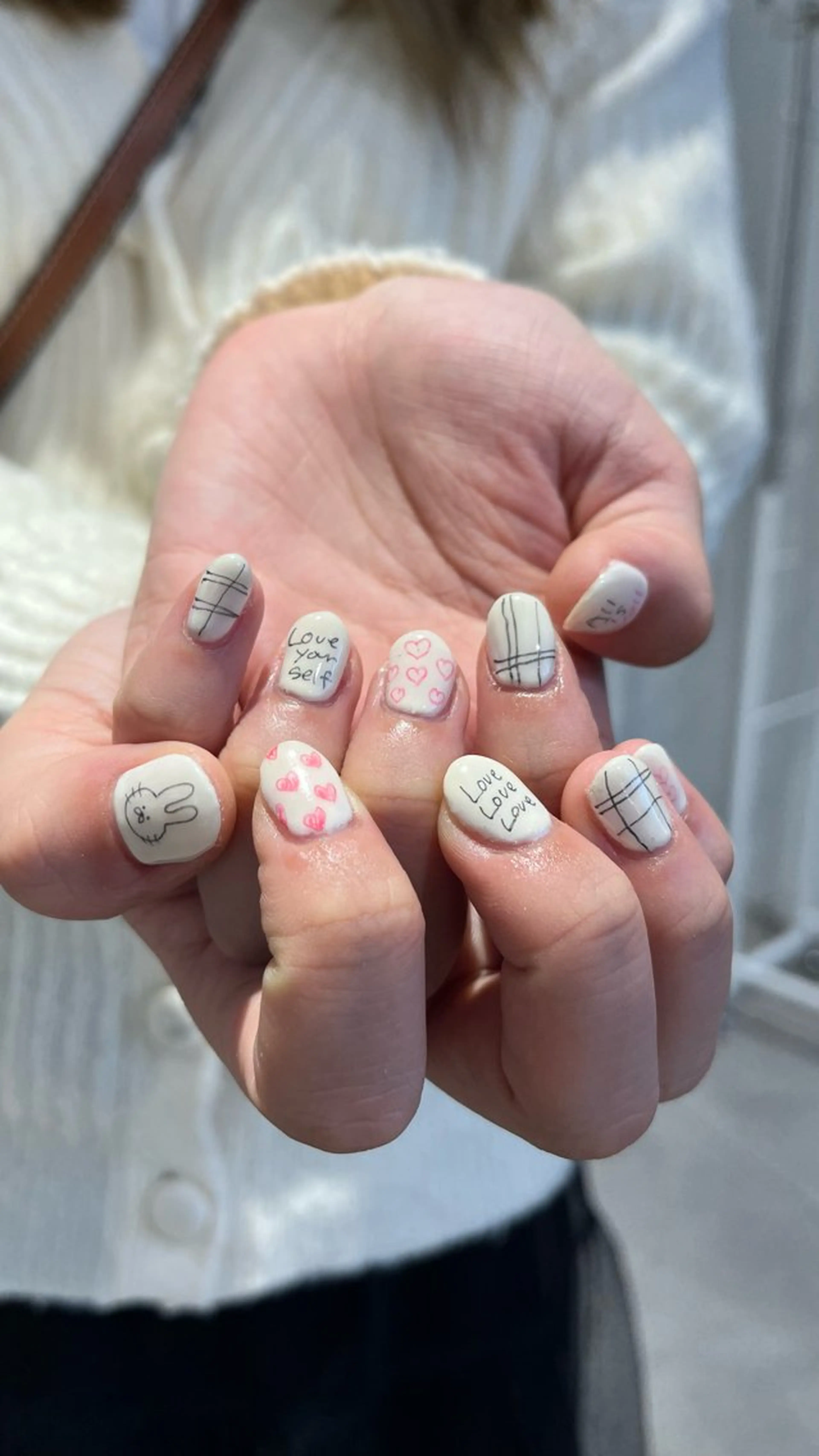 ネイル ハンドネイル メンズパーマ/ メッシュ📍ユリのヘアスタイル