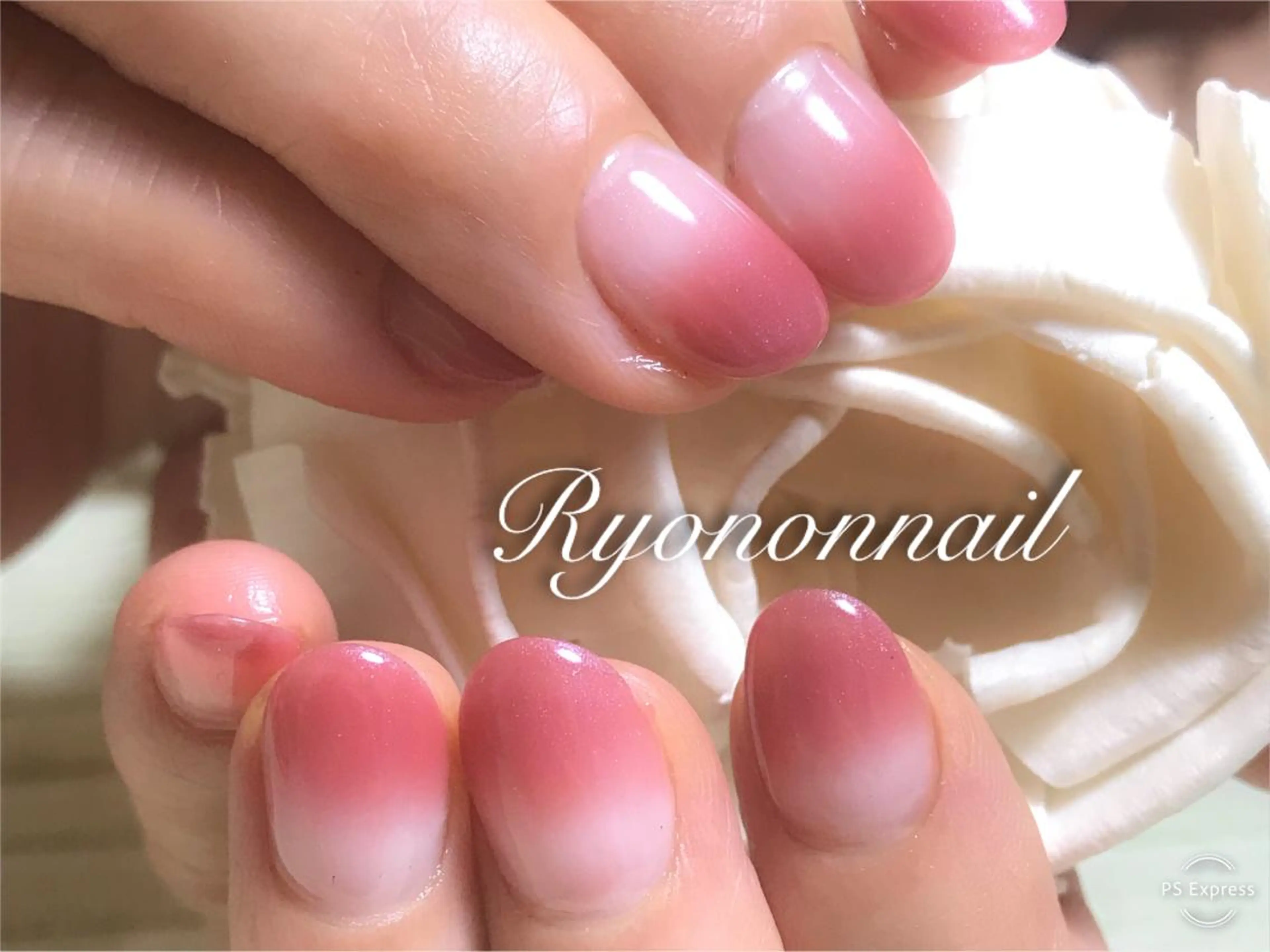 ネイル Ryononnail(リョノンネイル)所属・Ryononnail 上谷典子のネイルデザイン