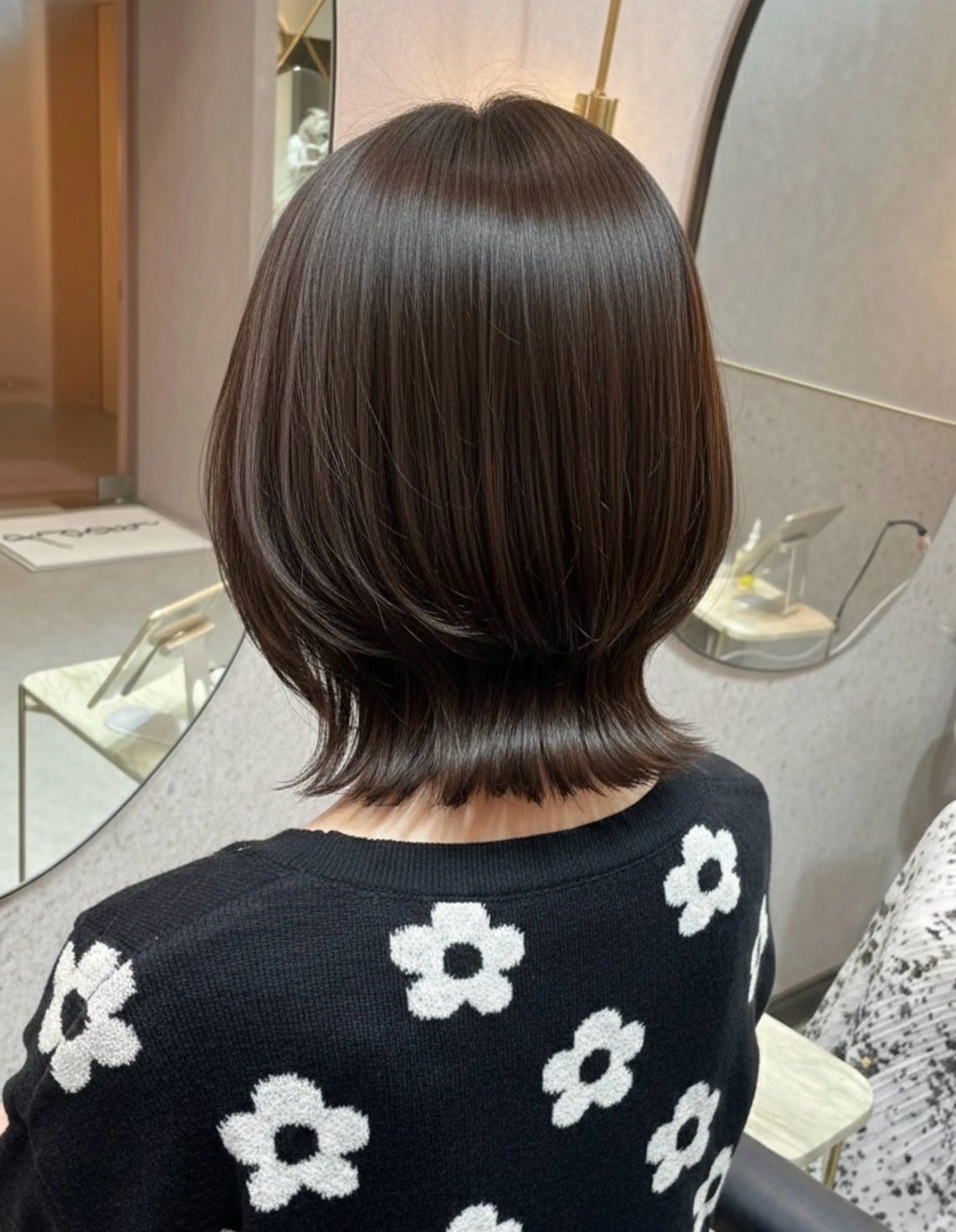 ショート カラー ボブレイヤー ベージュカラー グレージュ ボブ くびれヘア カット ヘアカラー トリートメント 新宿/韓国レイヤー/ 顔周りカット松本美晴のヘアスタイル