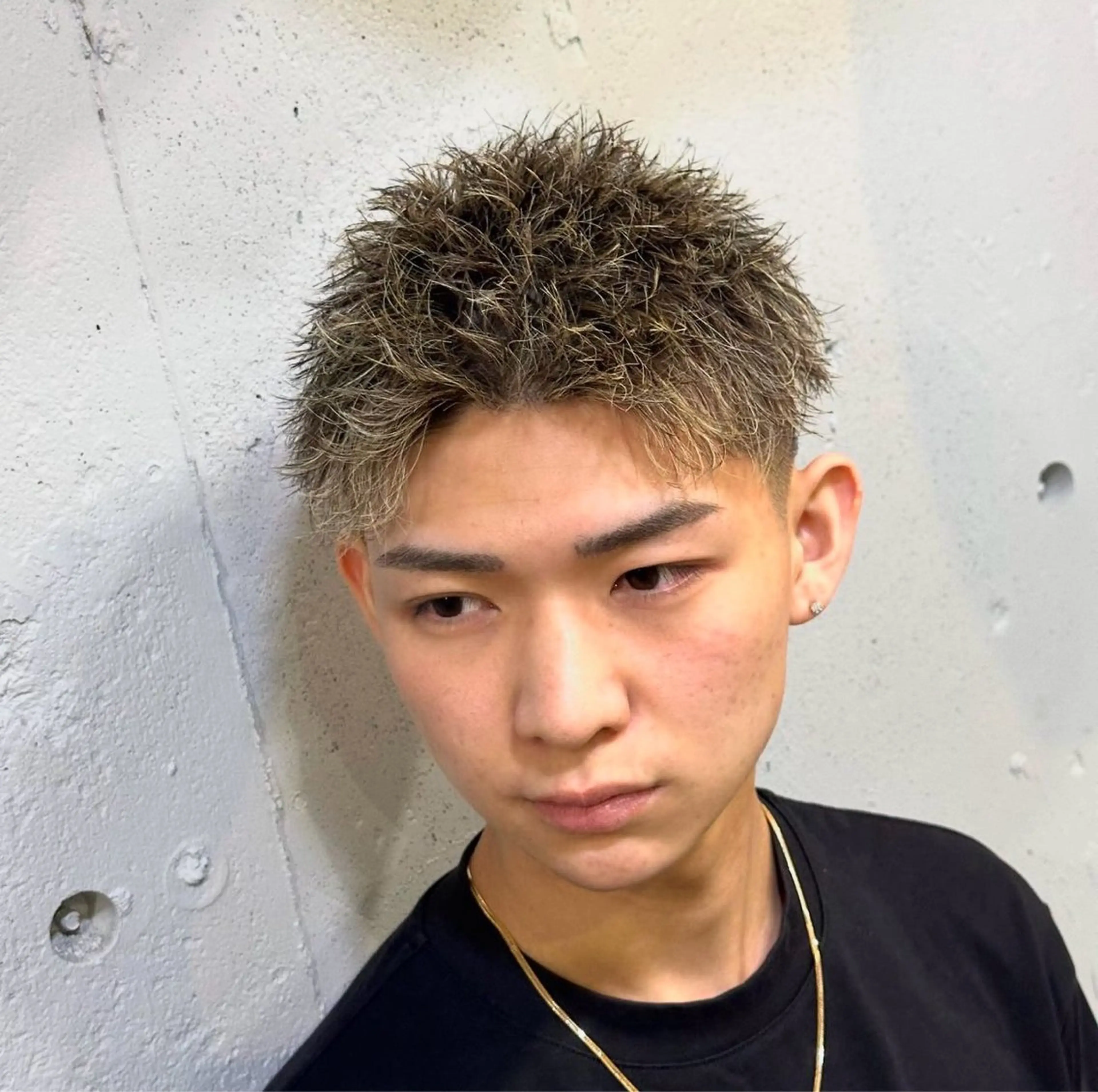 ショート カラー ヘアカラー DIECE 2’nd Flor所属・渋谷 【メンズ特化】ナゴムのヘアスタイル