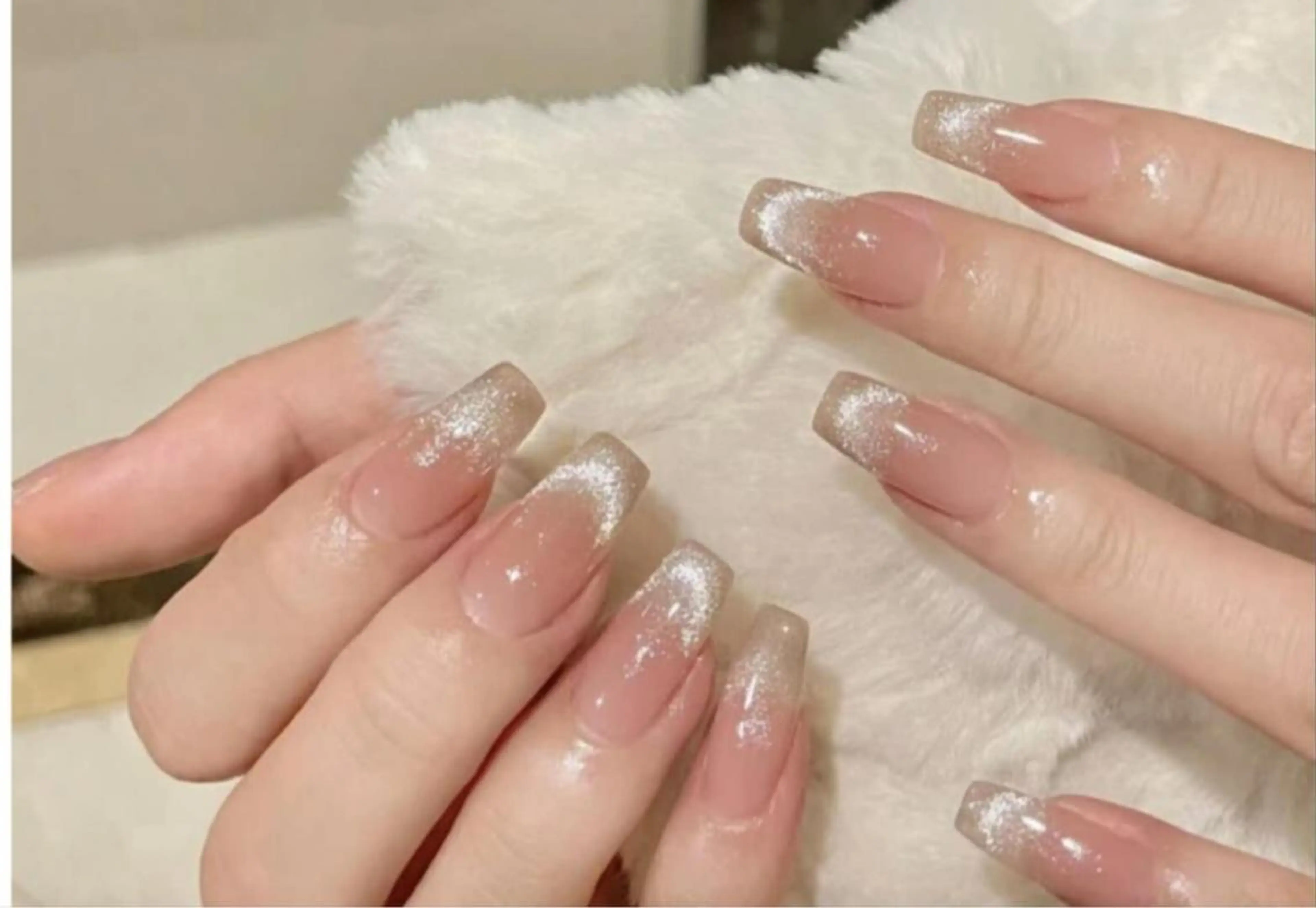 ネイル フレンチネイル マグネットネイル マグネットフレンチ venus nail所属・venus nail チップ長さ出し専門店のネイルデザイン