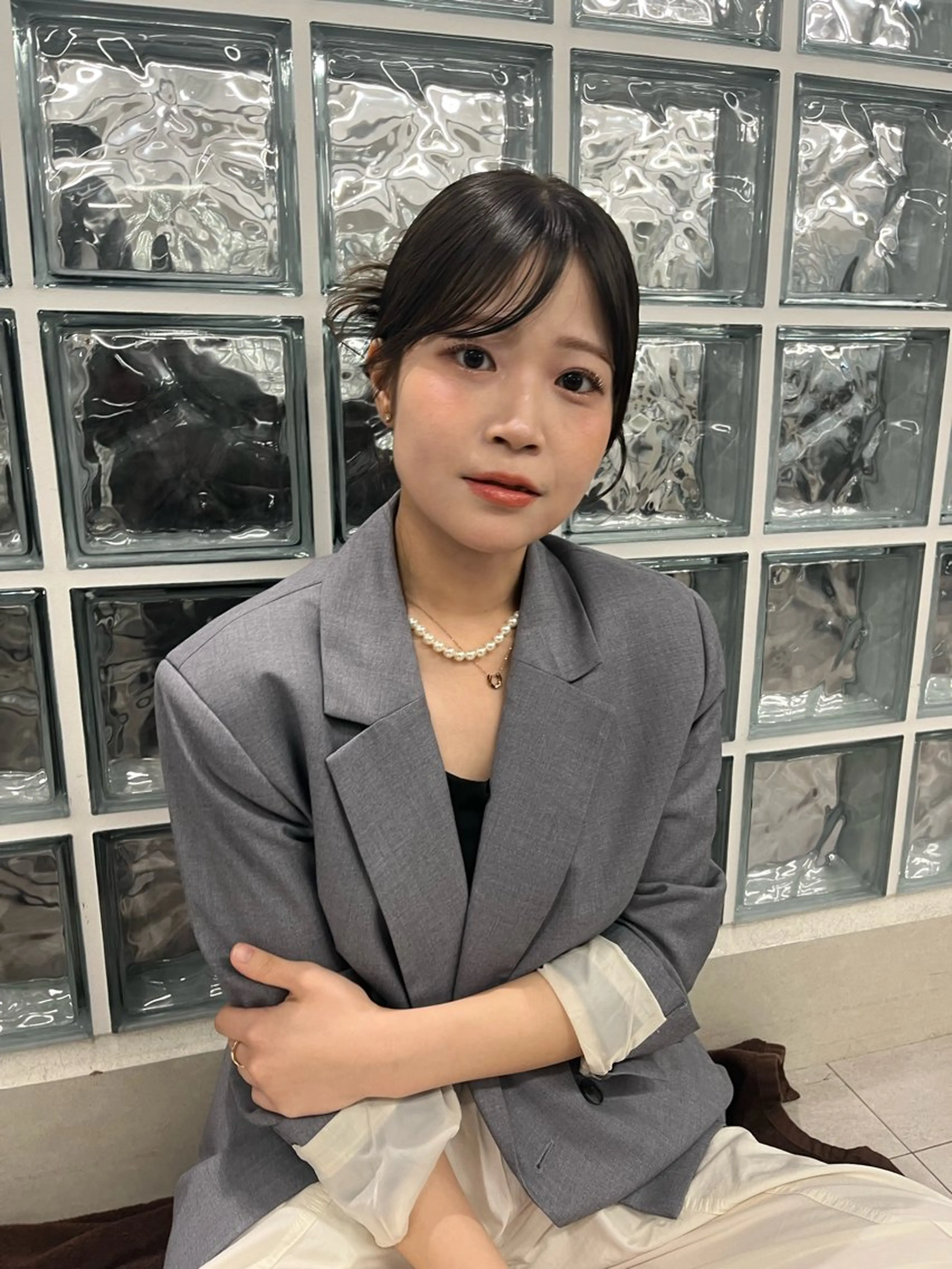 ミディアム anon Loemのヘアスタイル